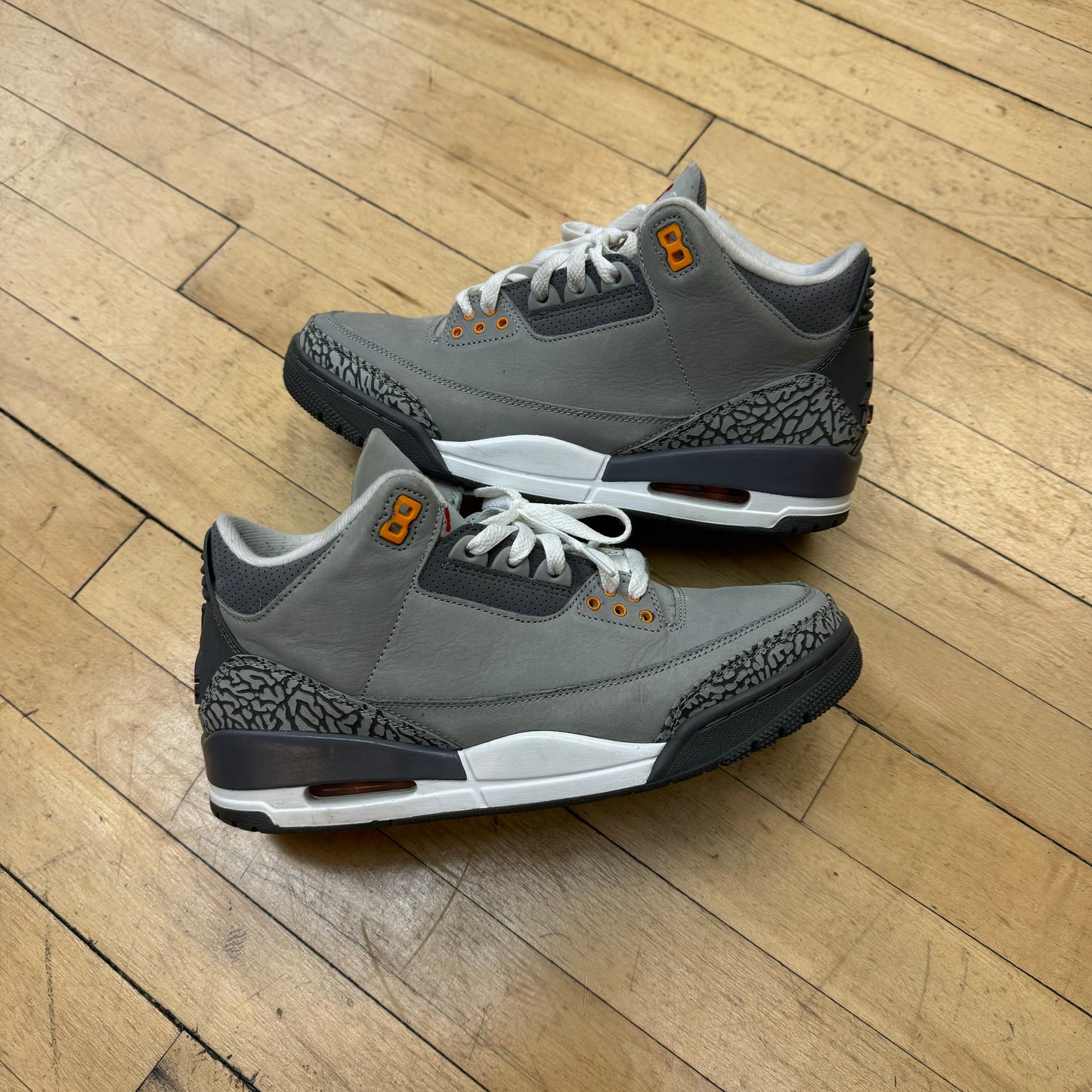 Jordan 3 Retro Cool Grey Sz 10 (Used)