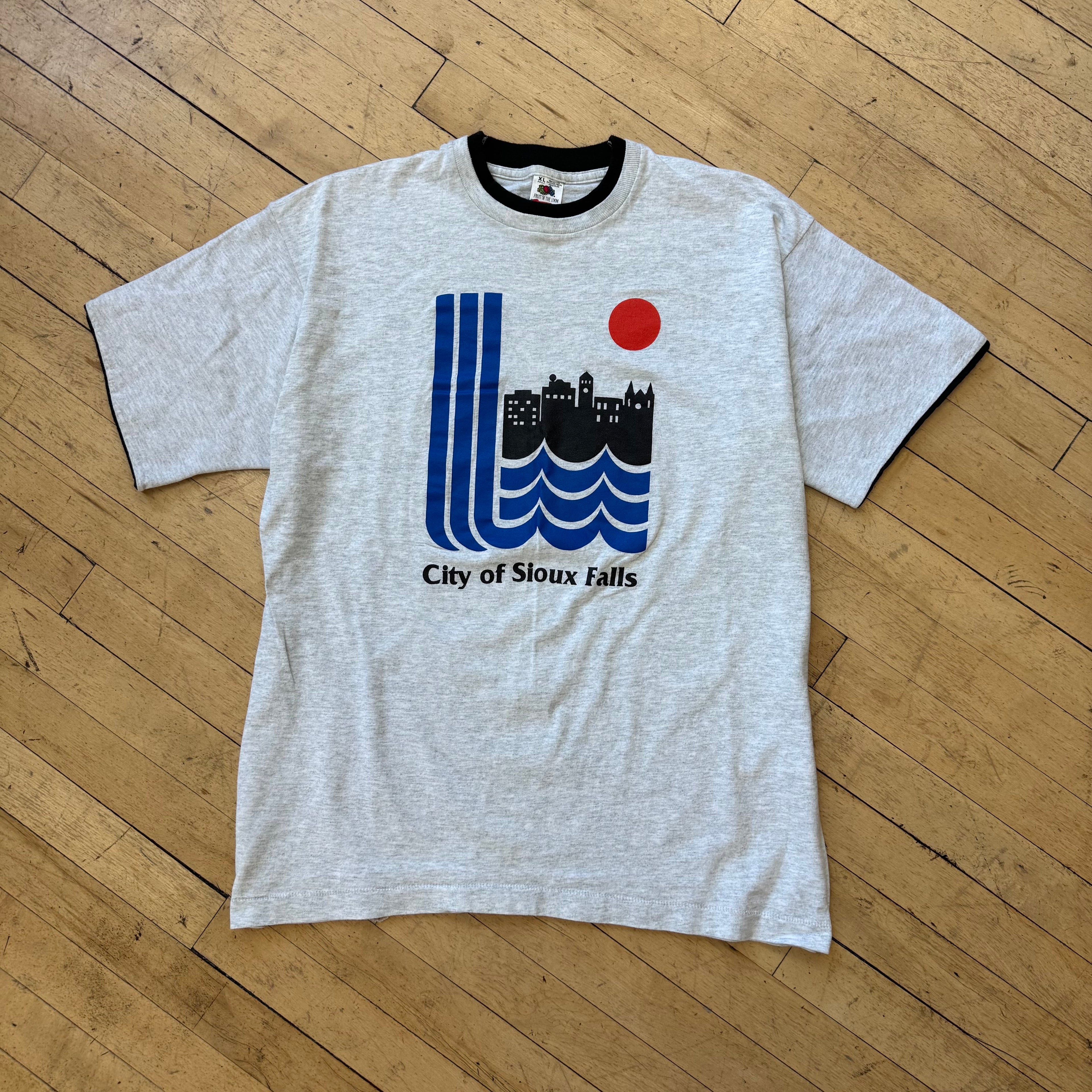 Vintage City Of Sioux Falls T-shirt Sz XL