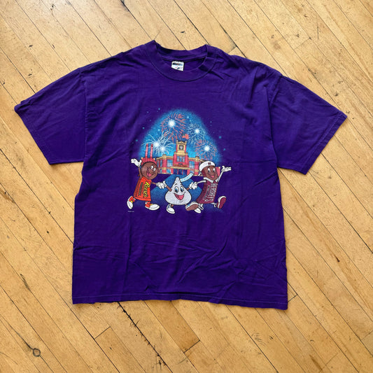 Vintage Hershey’s Candy T-shirt Sz XL