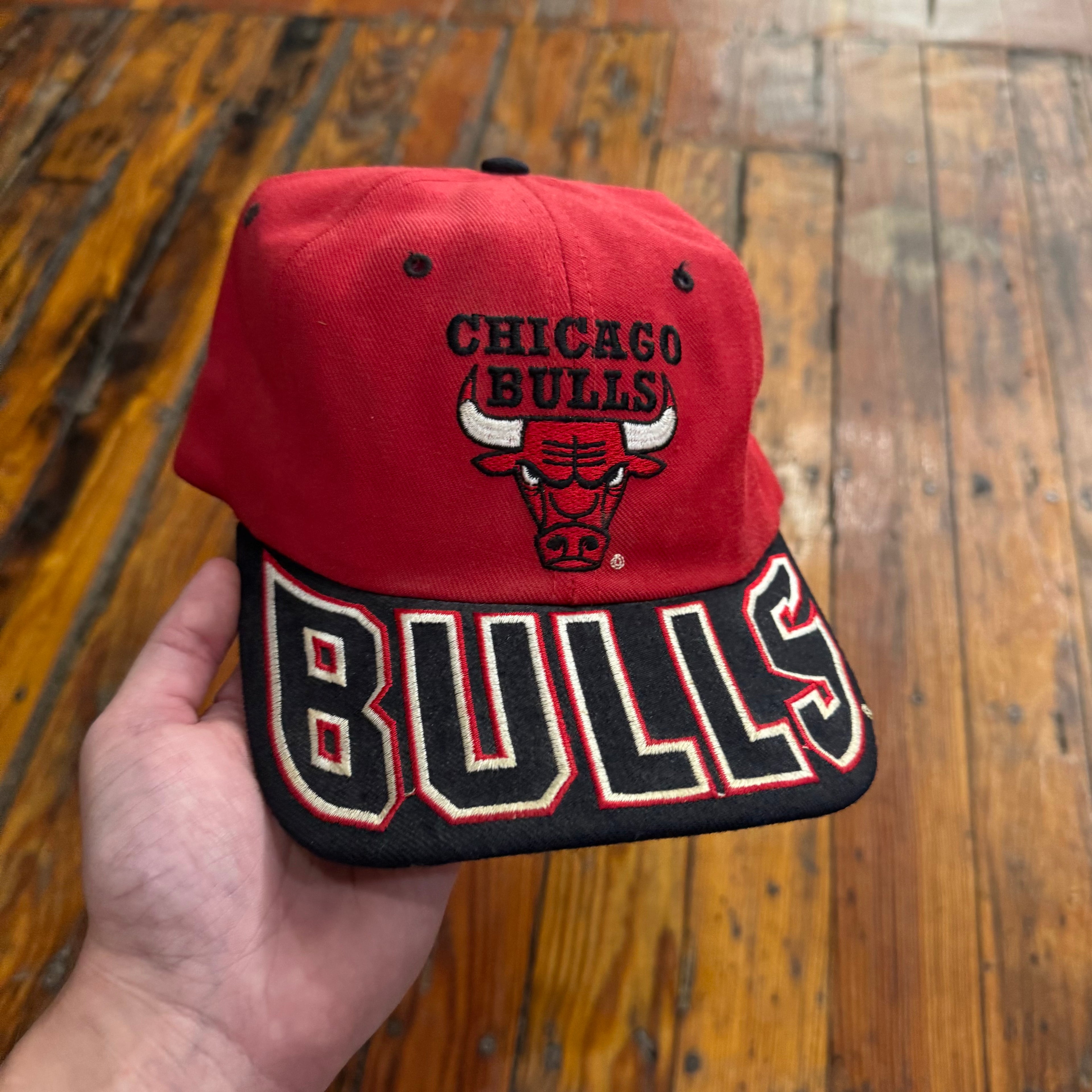 Vintage Starter Chicago Bulls Hat