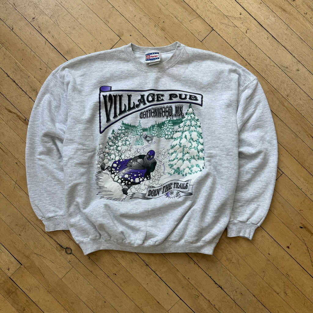 Vintage Village Pub Snowmobile Crewneck Sz L