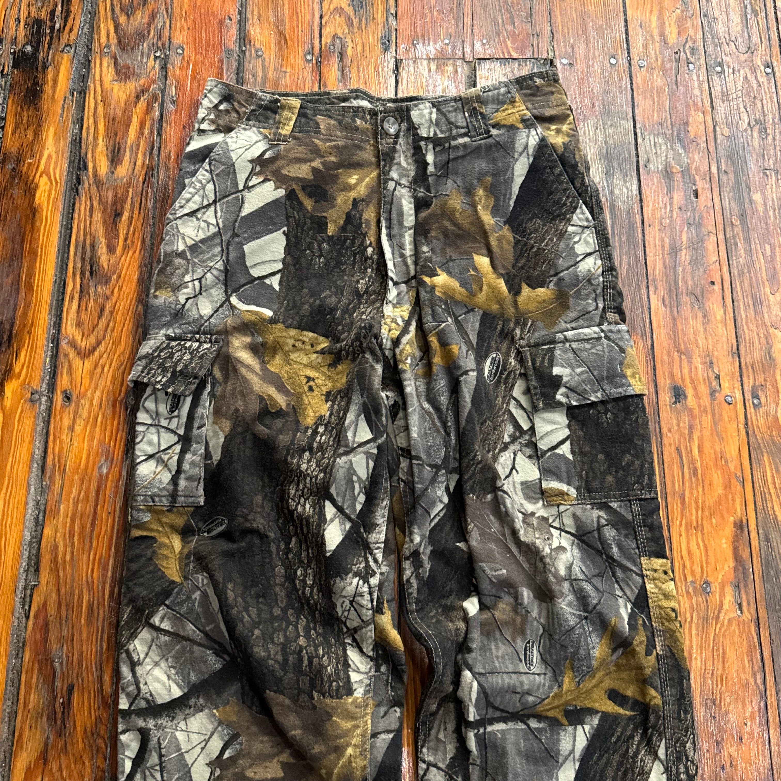 Vintage Winchester Camo Cargo Pants Sz M