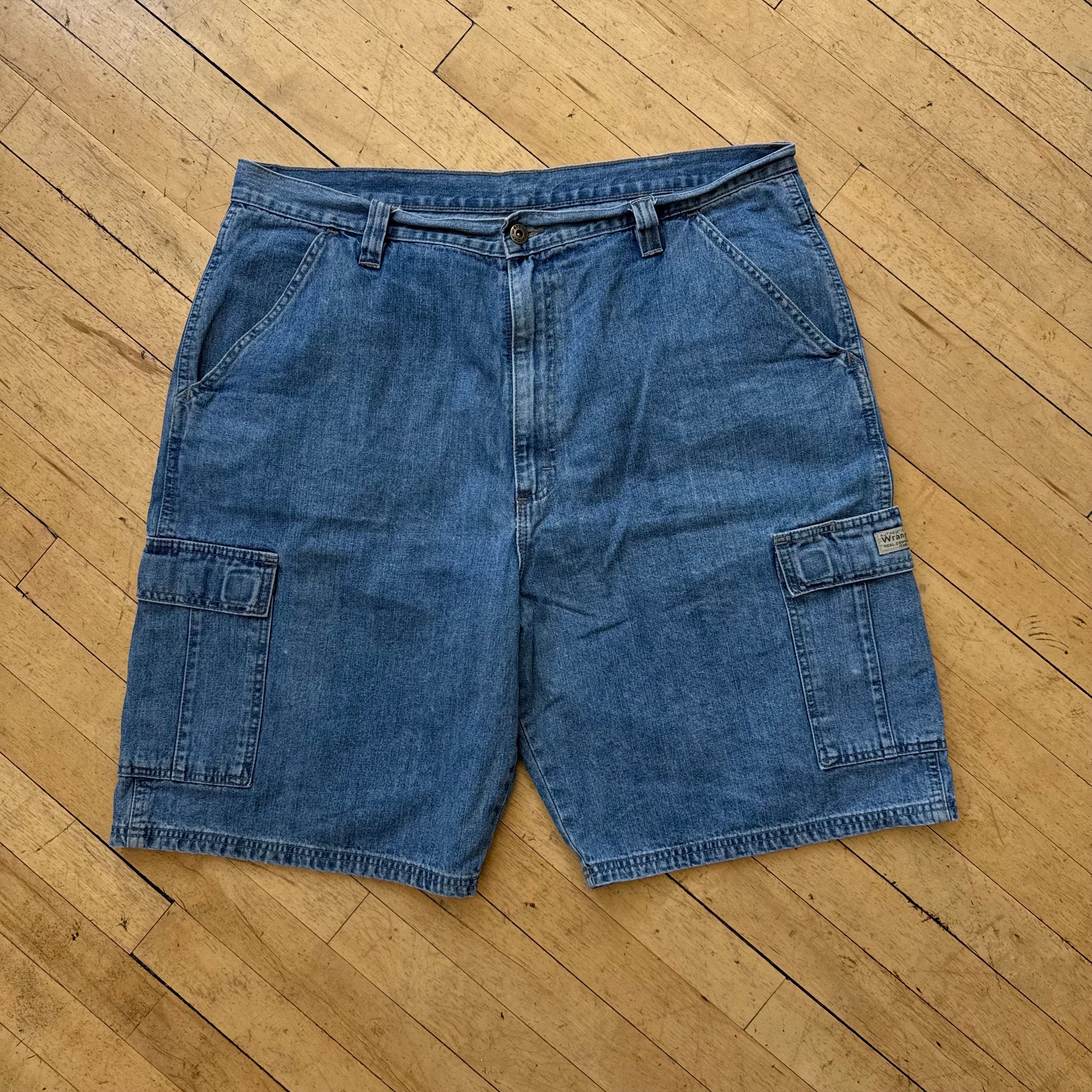 Vintage Wrangler Cargo Denim Jean Shorts Sz 38