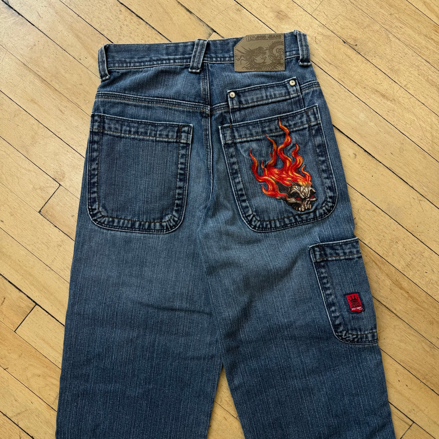 Vintage Jnco Flame embroidered Denim Jeans Sz YTH 8