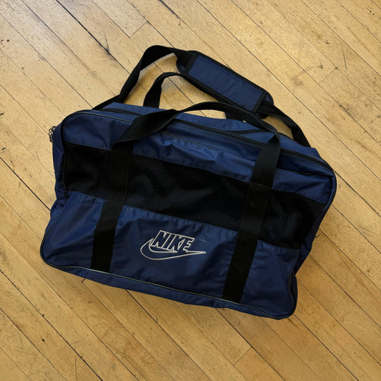 Vintage 2-Pocket Nike Duffle Bag