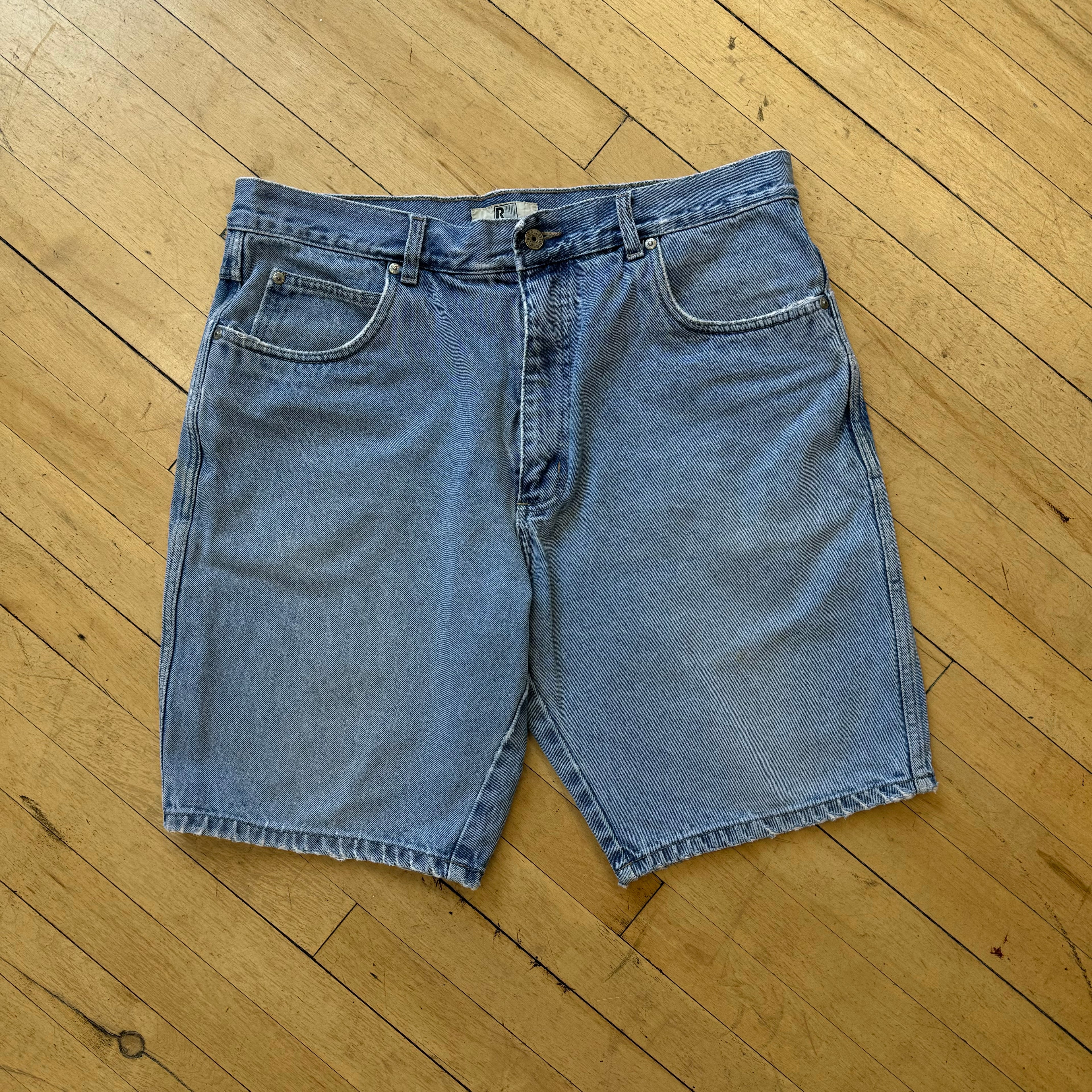 Vintage Rigoiltto Light Wash Denim shorts Sz 38