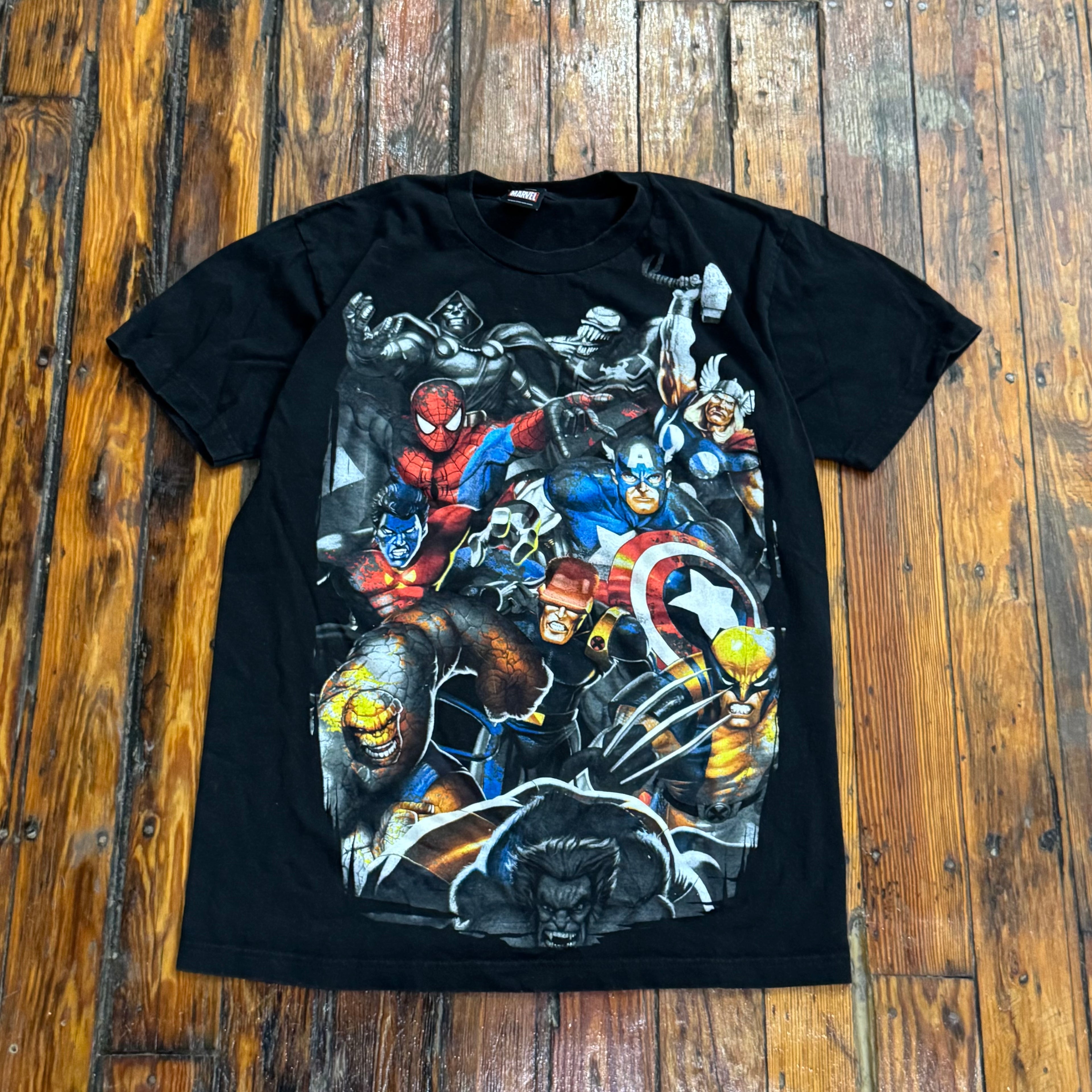 Y2K Marvel Super Hero’s T-shirt Sz XL