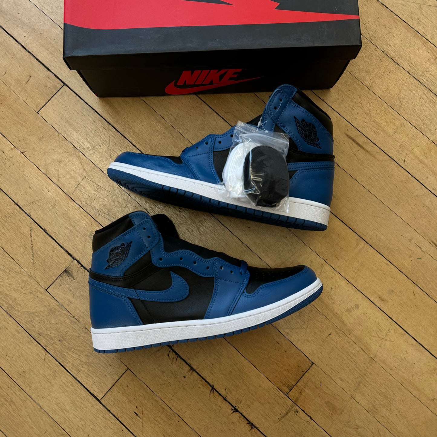 Jordan 1 High Marina Blue Sz 10 (DS)