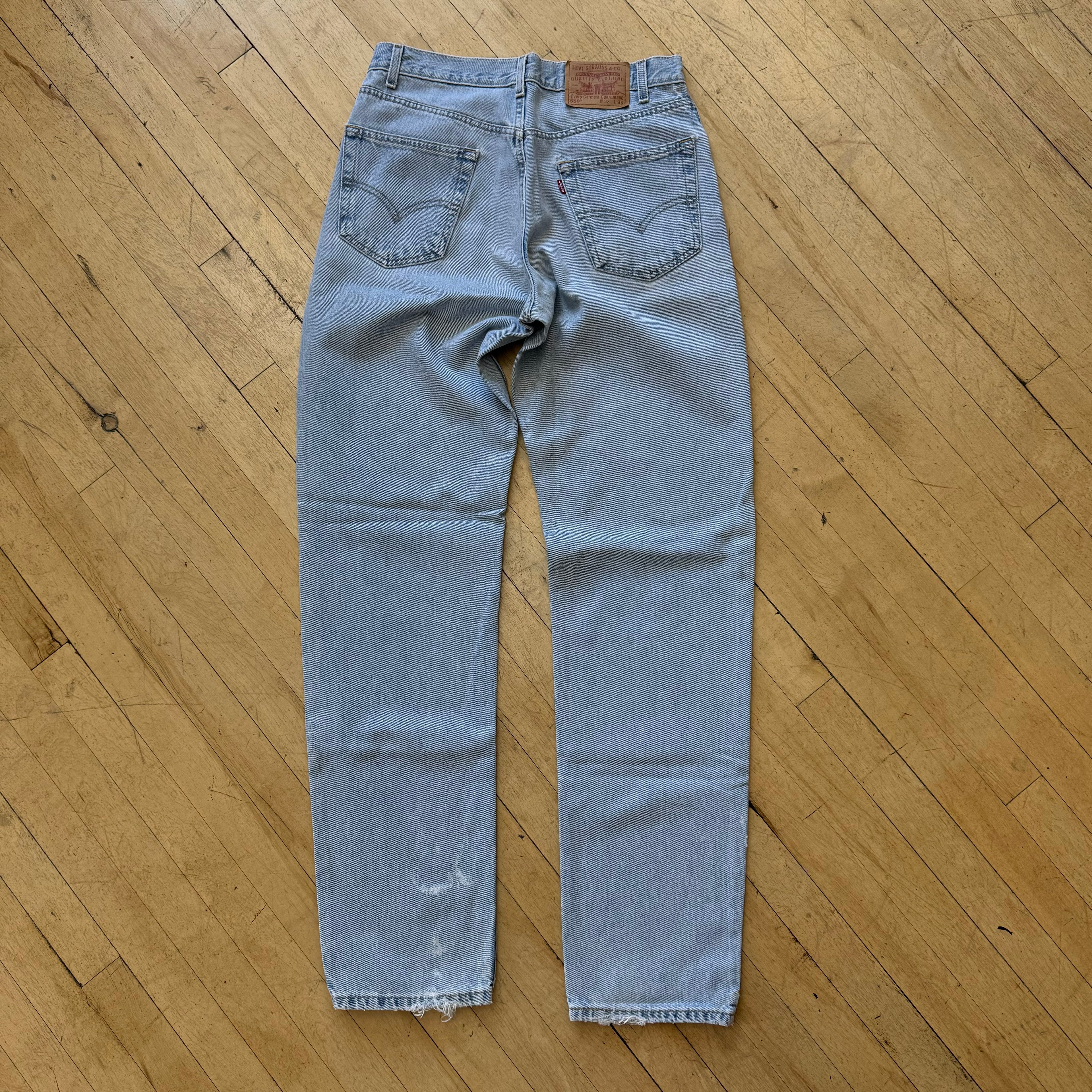 Vintage Levi 550 Light Wash Denim Jeans Sz 33x36