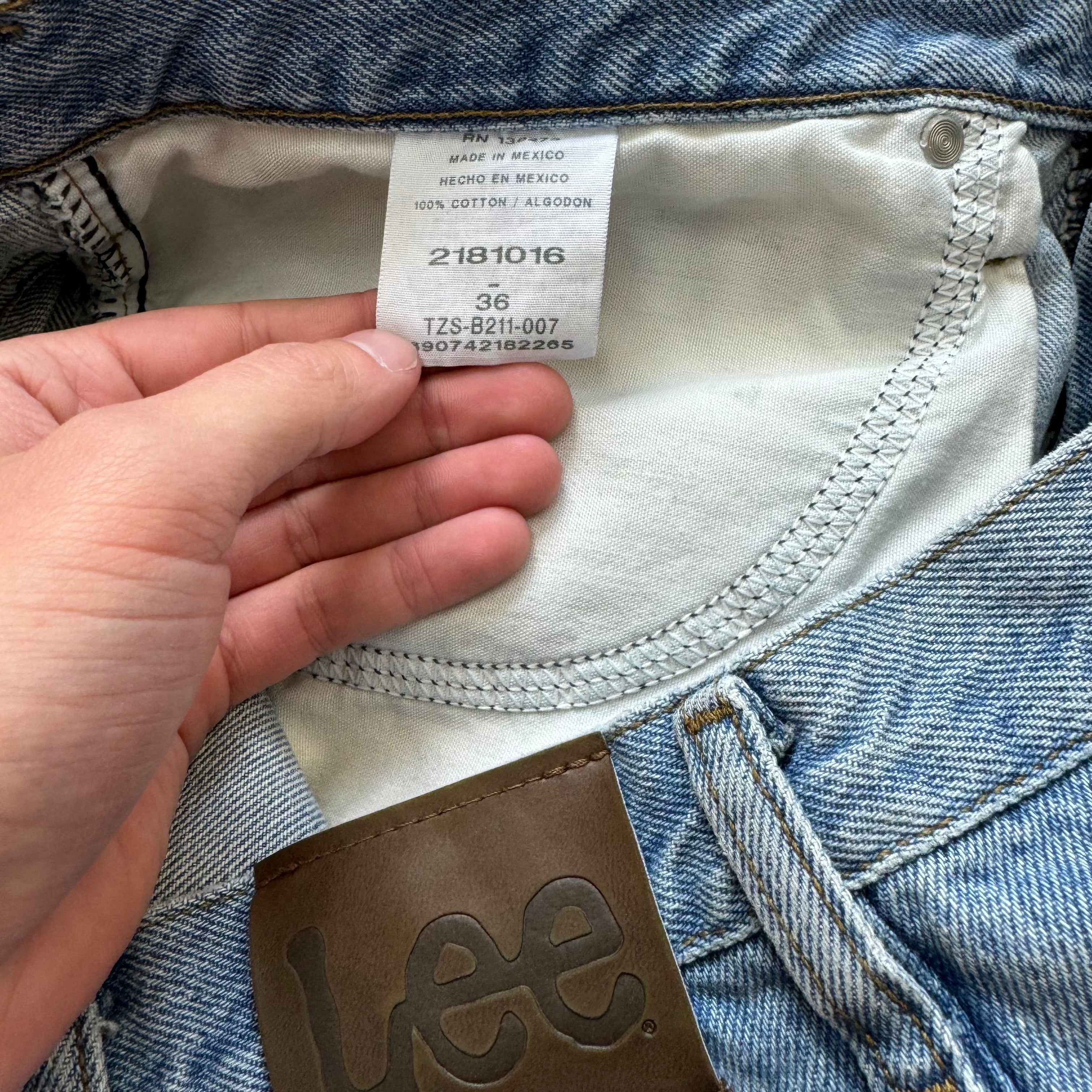 Vintage Lee Denim Jean Shorts Sz 36