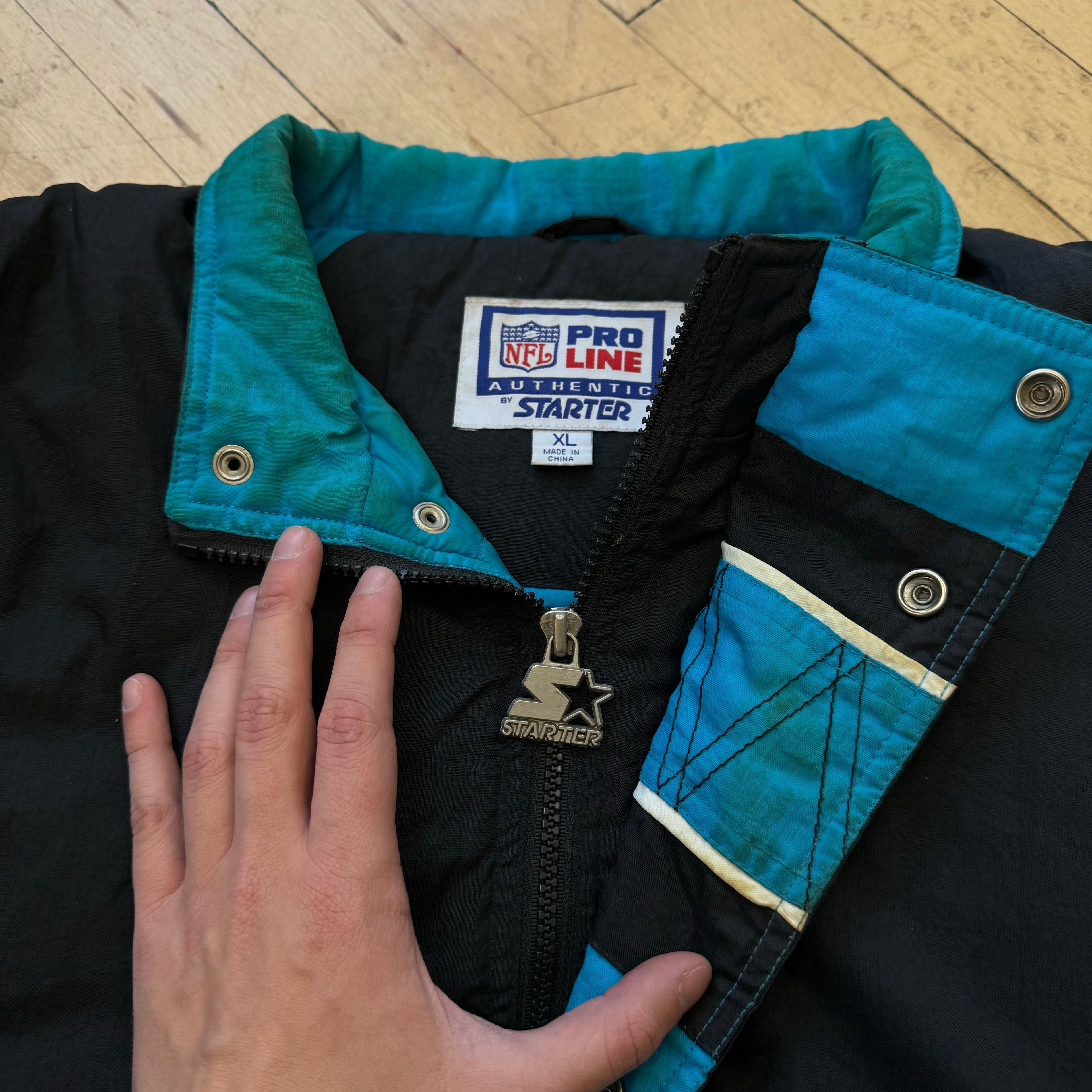 Vintage ProLine Starter Panthers Puffer Jacket Sz XL