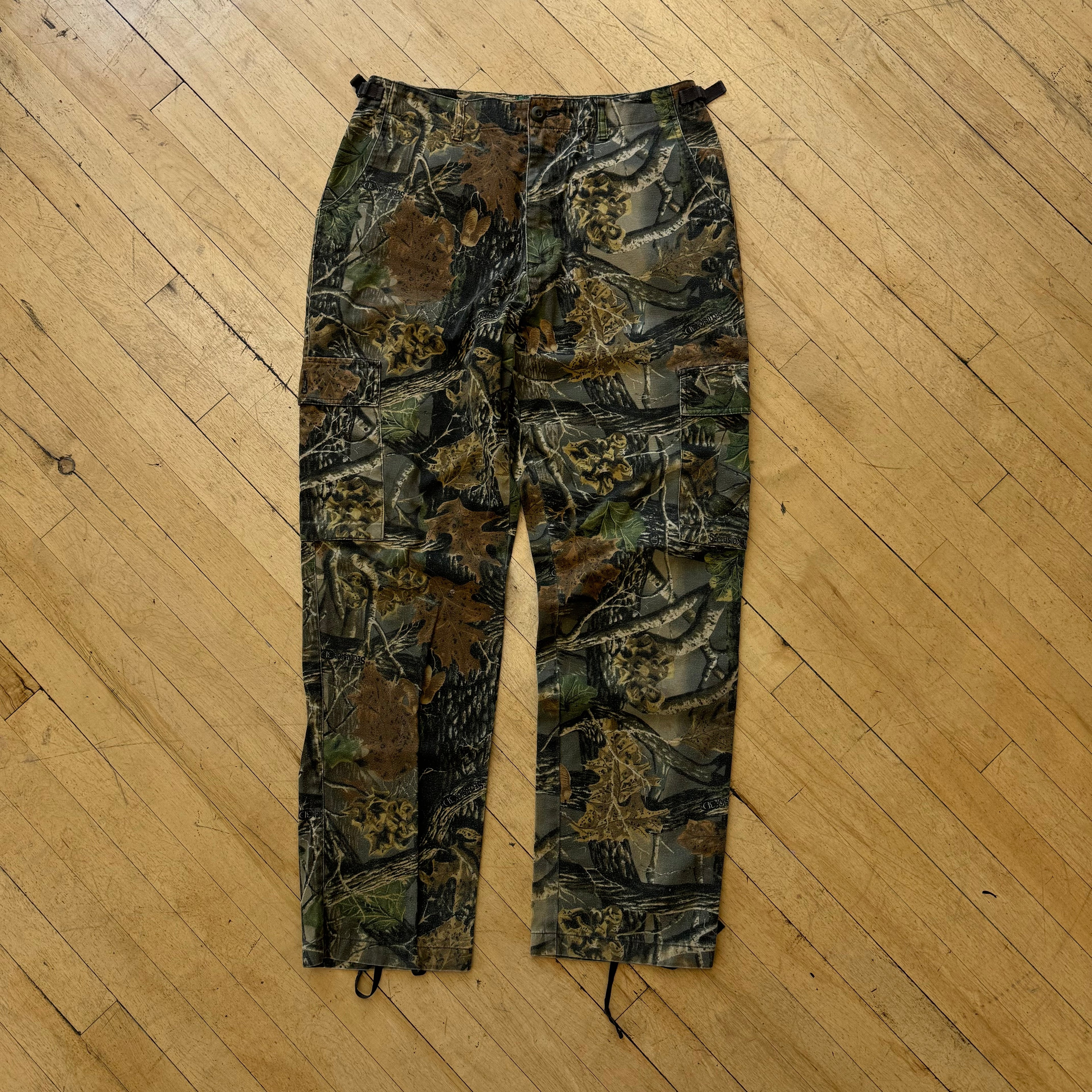 Vintage Camo Cabelas Cargo Pants Sz 36