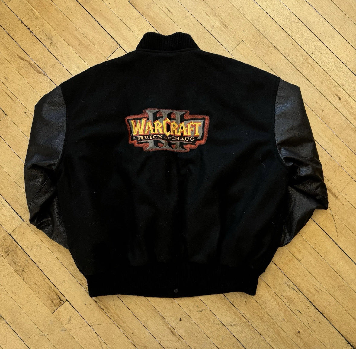 Vintage 2002 Warcraft III Reign Chaos Blizzard Entertainment Emplyee Jacket XL