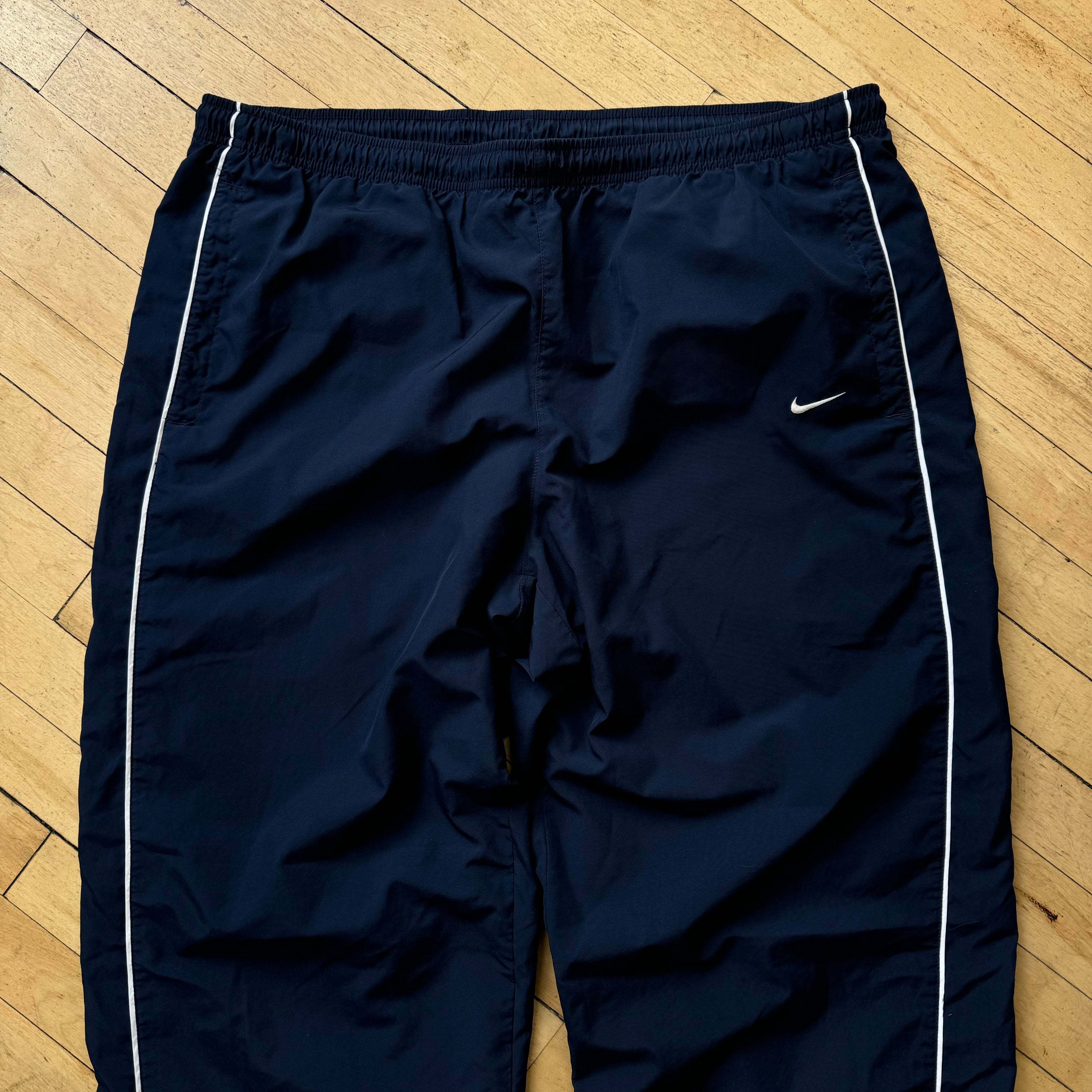 Vintage Navy Nike Stripe TrackPants Sz XL