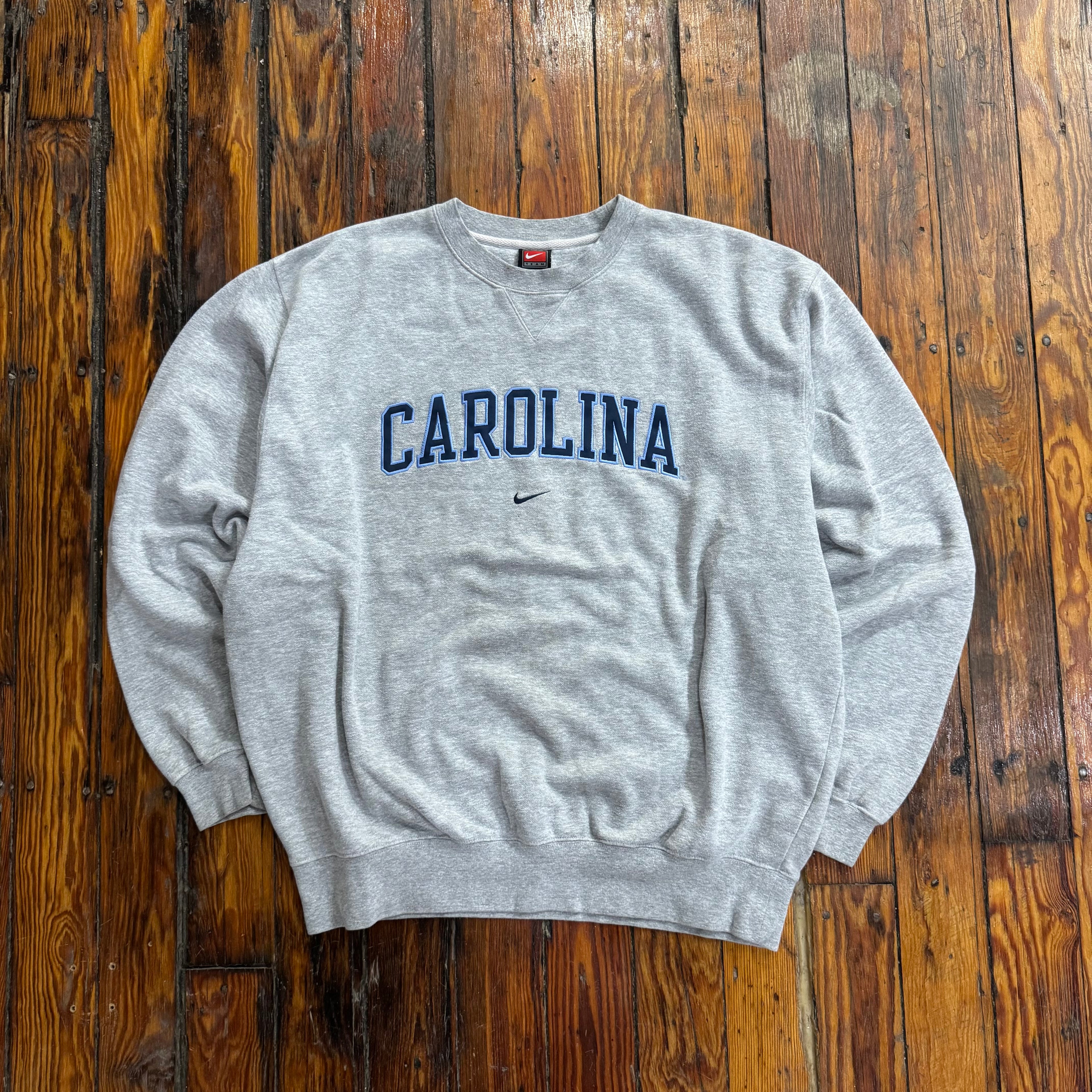 Vintage Team Nike Carolina SpellOut CrewNeck Sz L