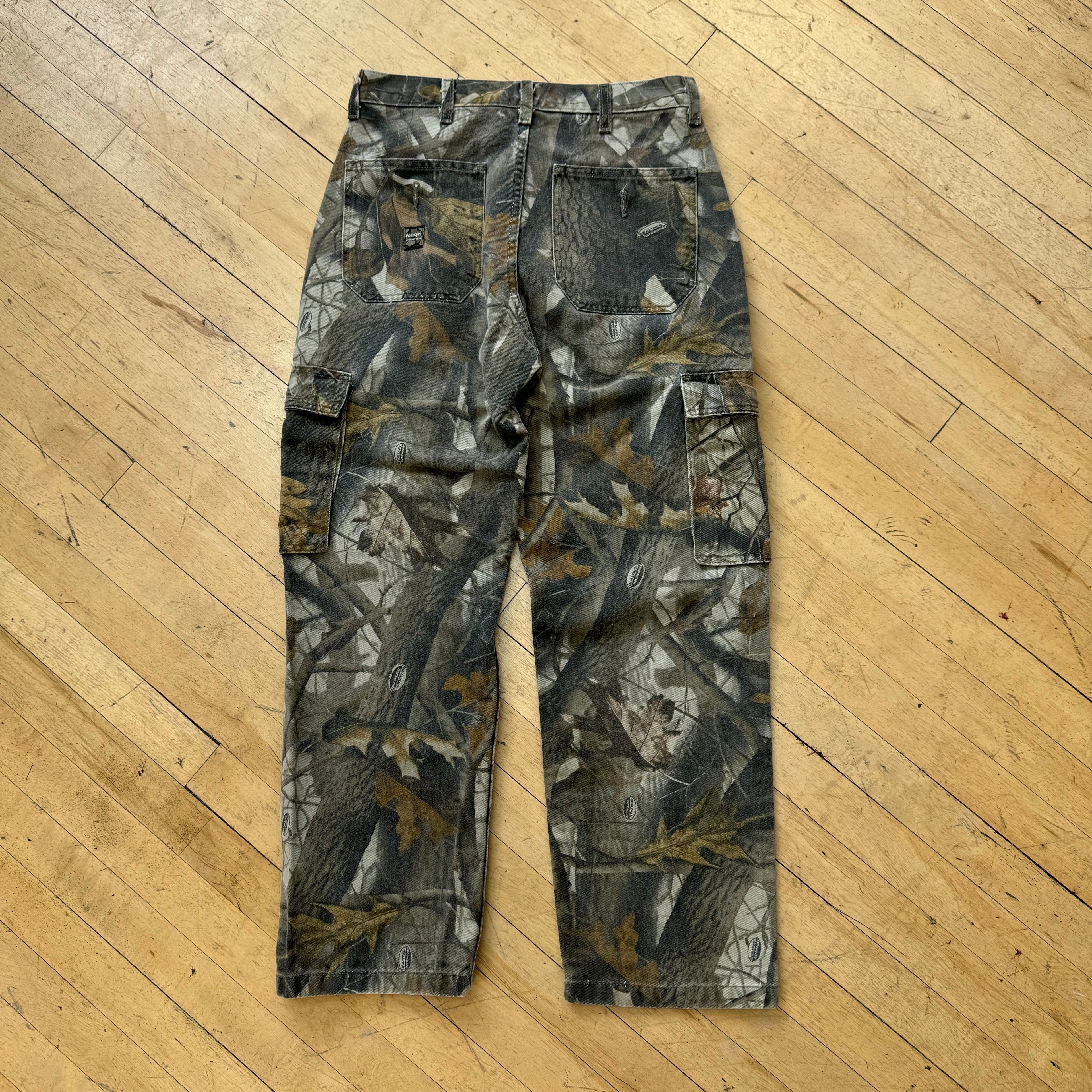 Vintage Camo Cargo Wrangler Denim Jeans Sz 32x32
