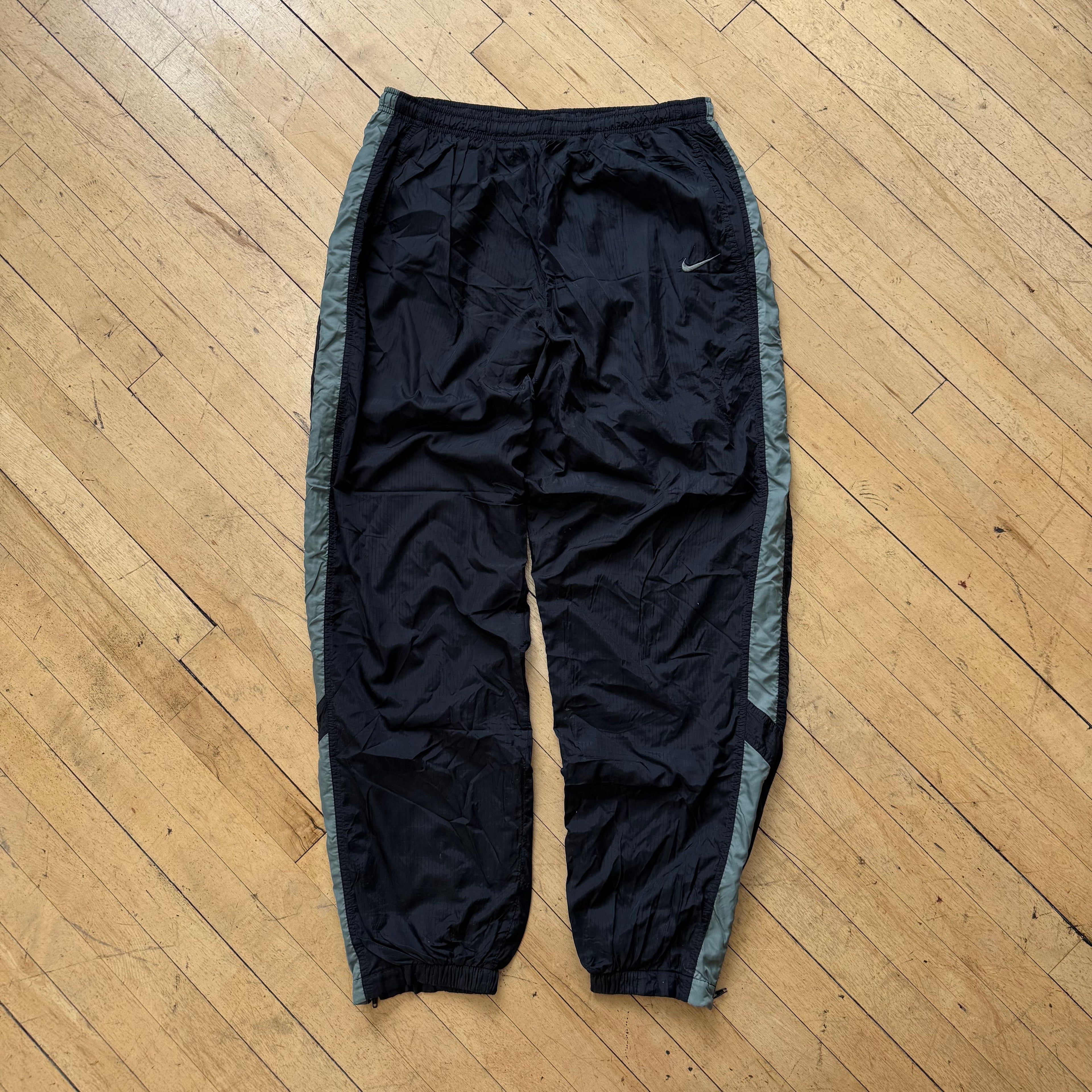 Vintage Nike Striped TrackPants Sz L