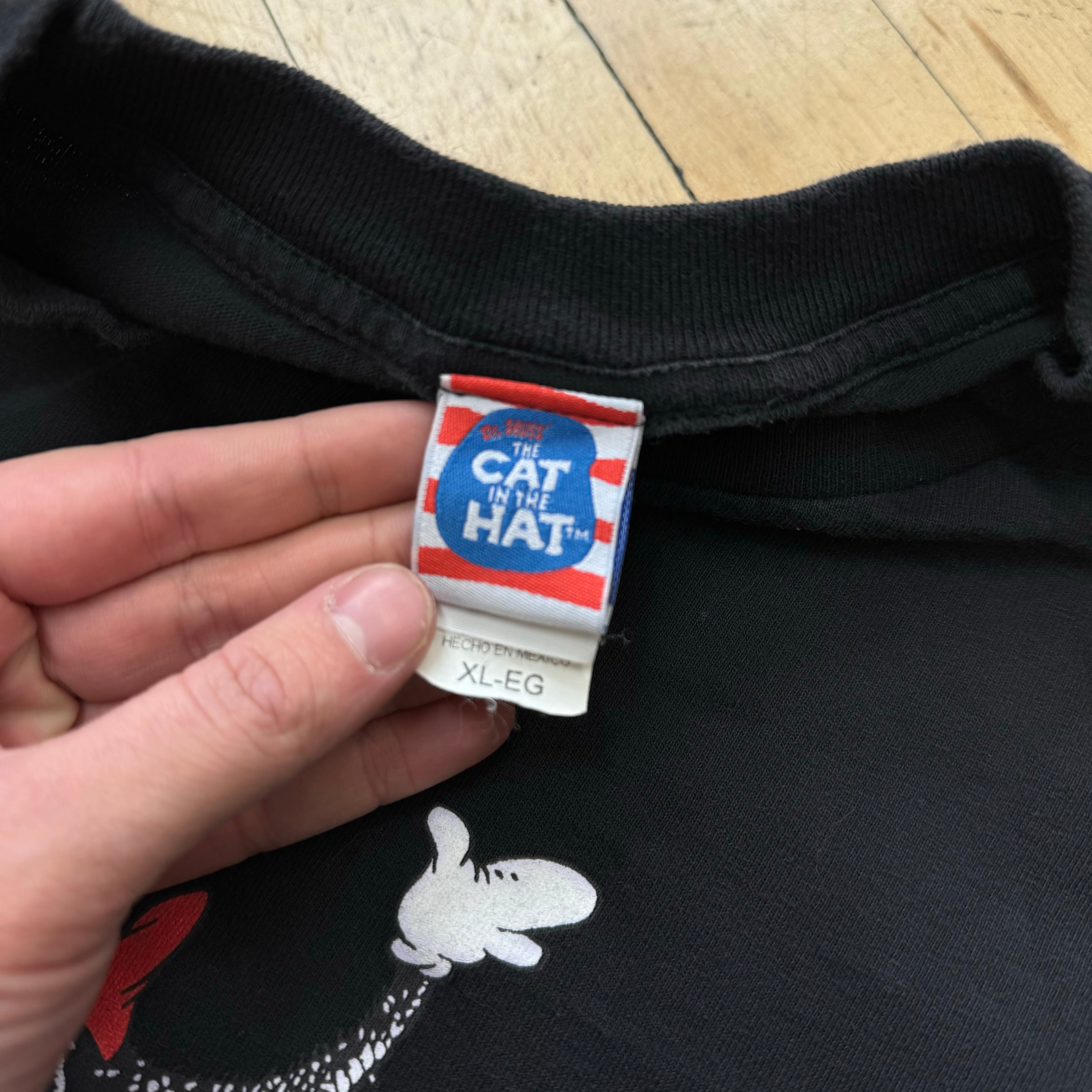 Vintage Cat in the Hat Tricks T-shirt Sz XL