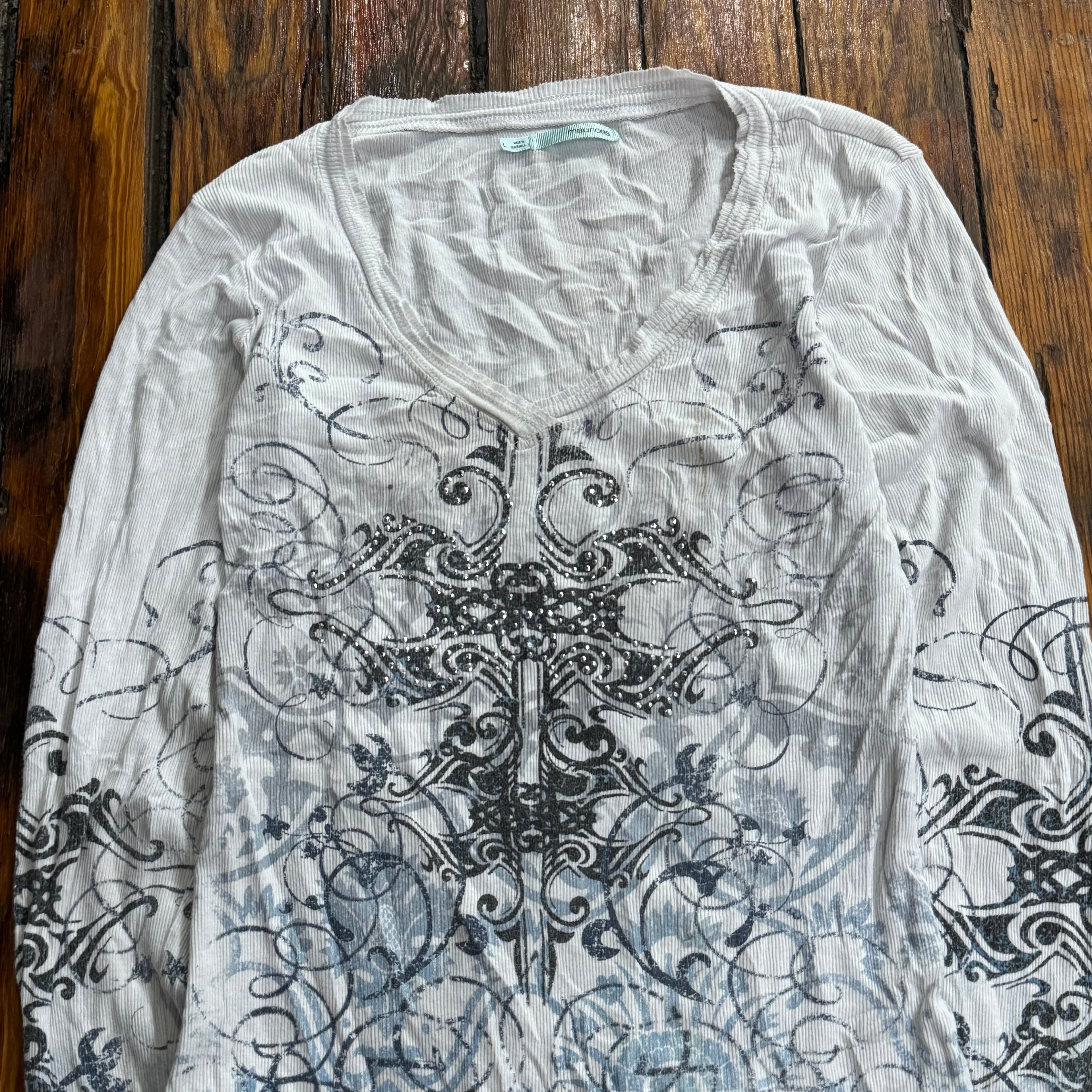 Y2K Maurice’s Cross Long Sleeve T-shirt Sz L