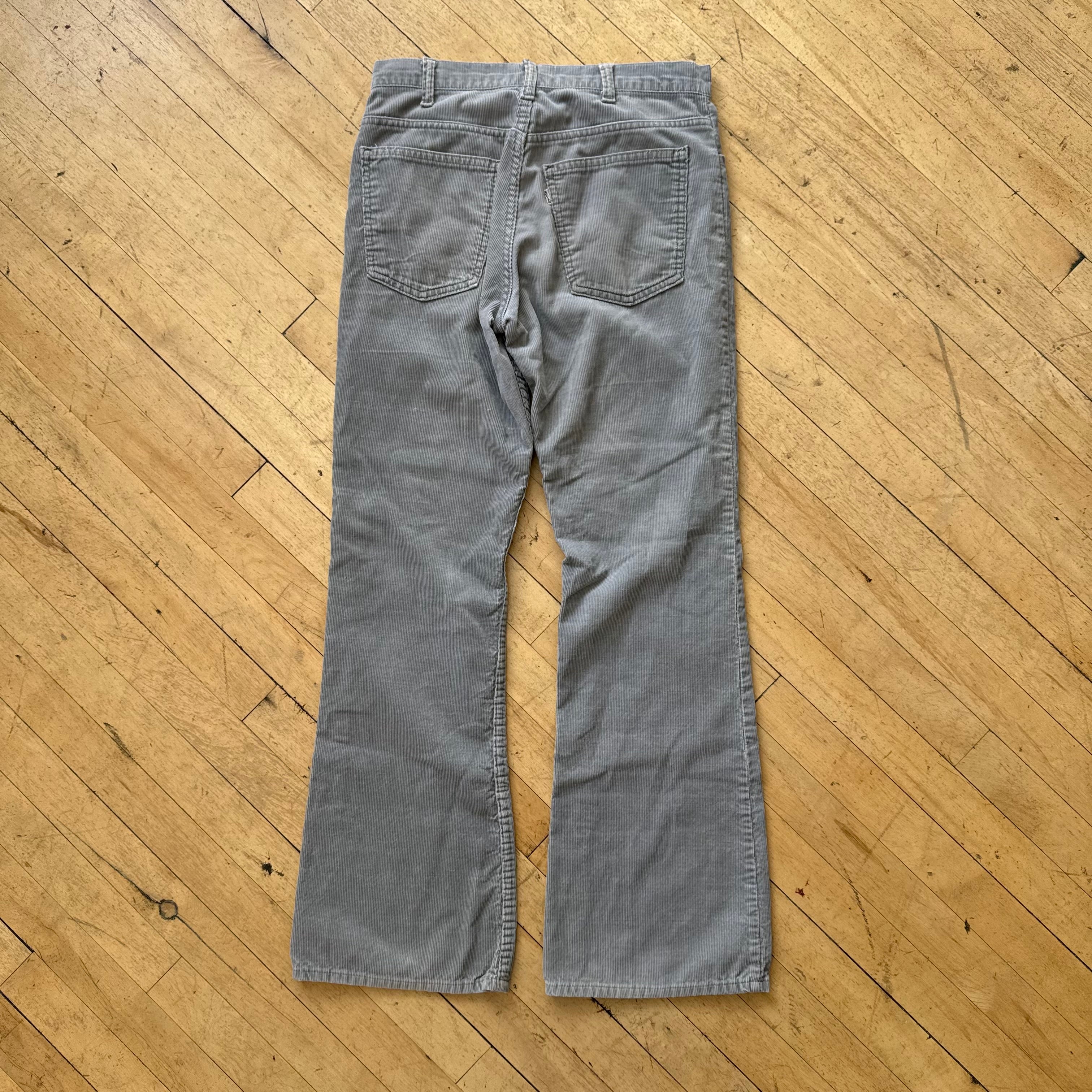 Vintage Levi Corduroy Pants Sz 28