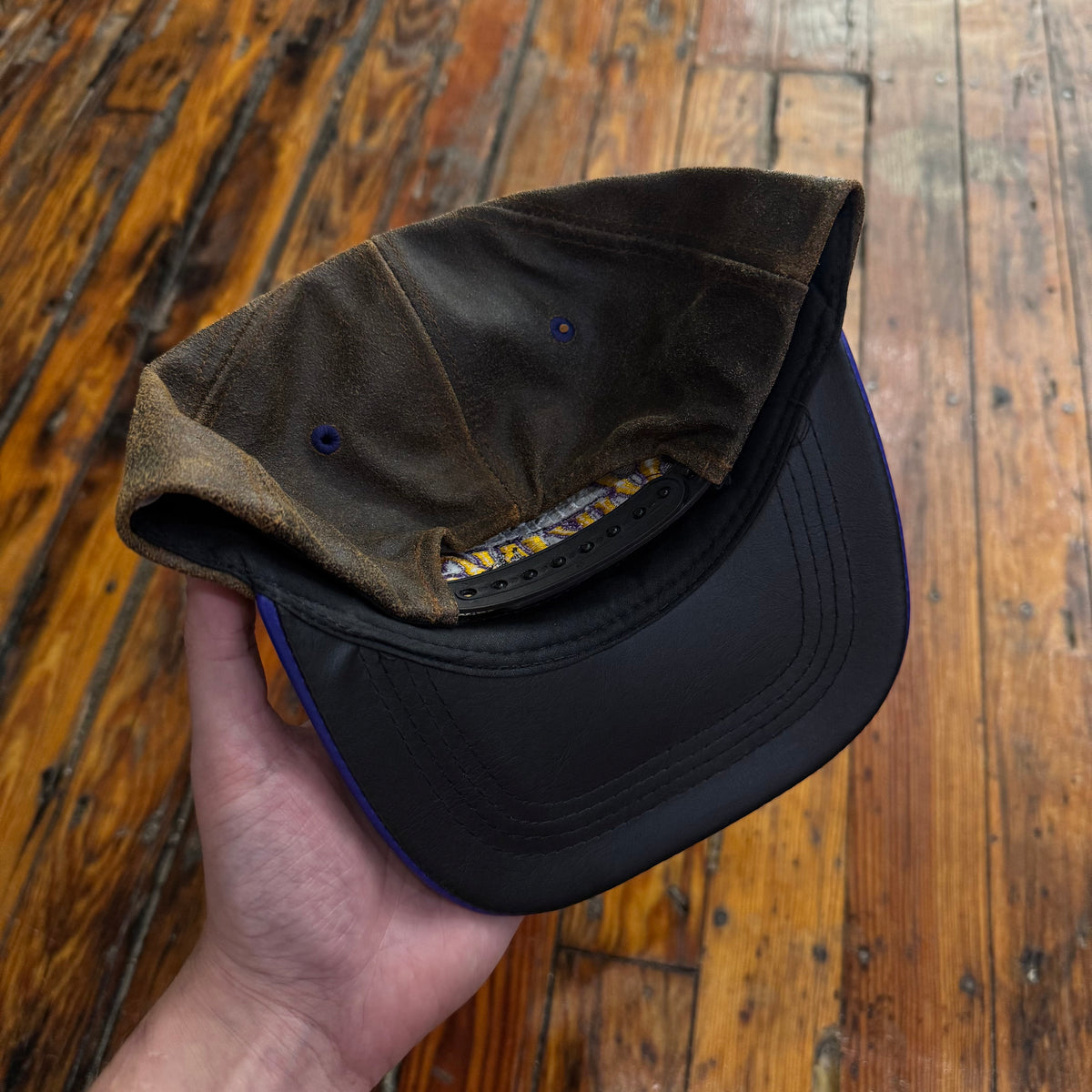 Vintage Leather Minnesota Vikings Hat (NEW)