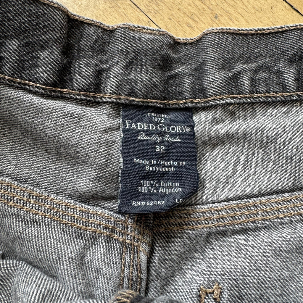 Vintage Faded Glory Denim Jean Shorts Sz 32