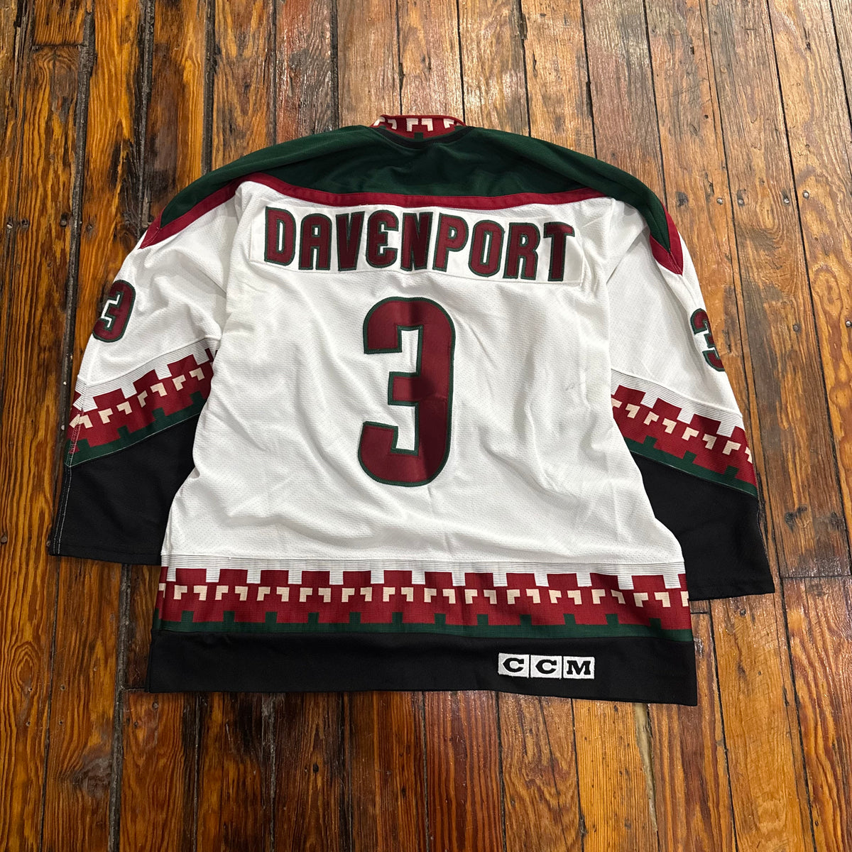 Vintage Eagles Hockey Jersey Sz L
