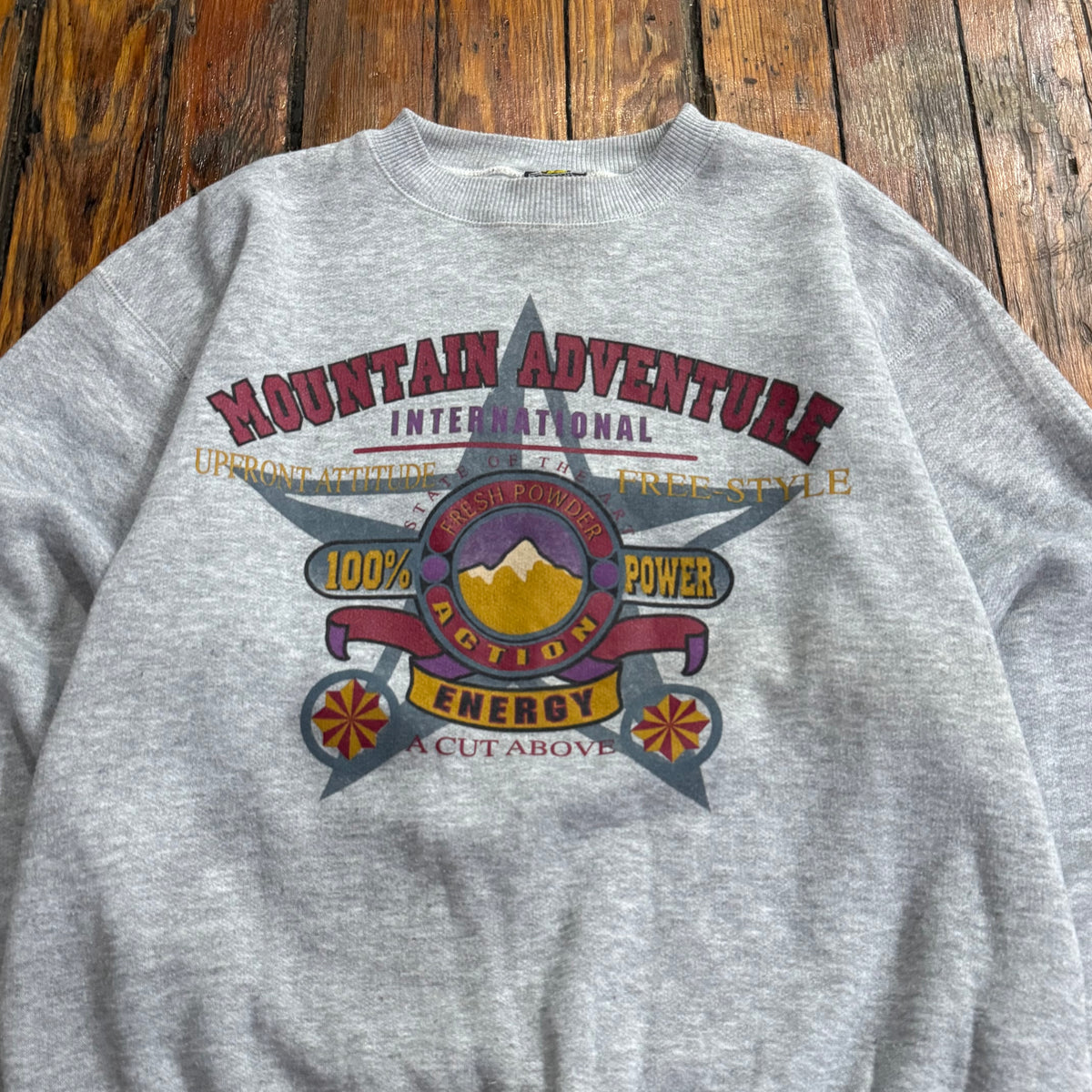 Vintage Mountain Adventure Crewneck Sz L