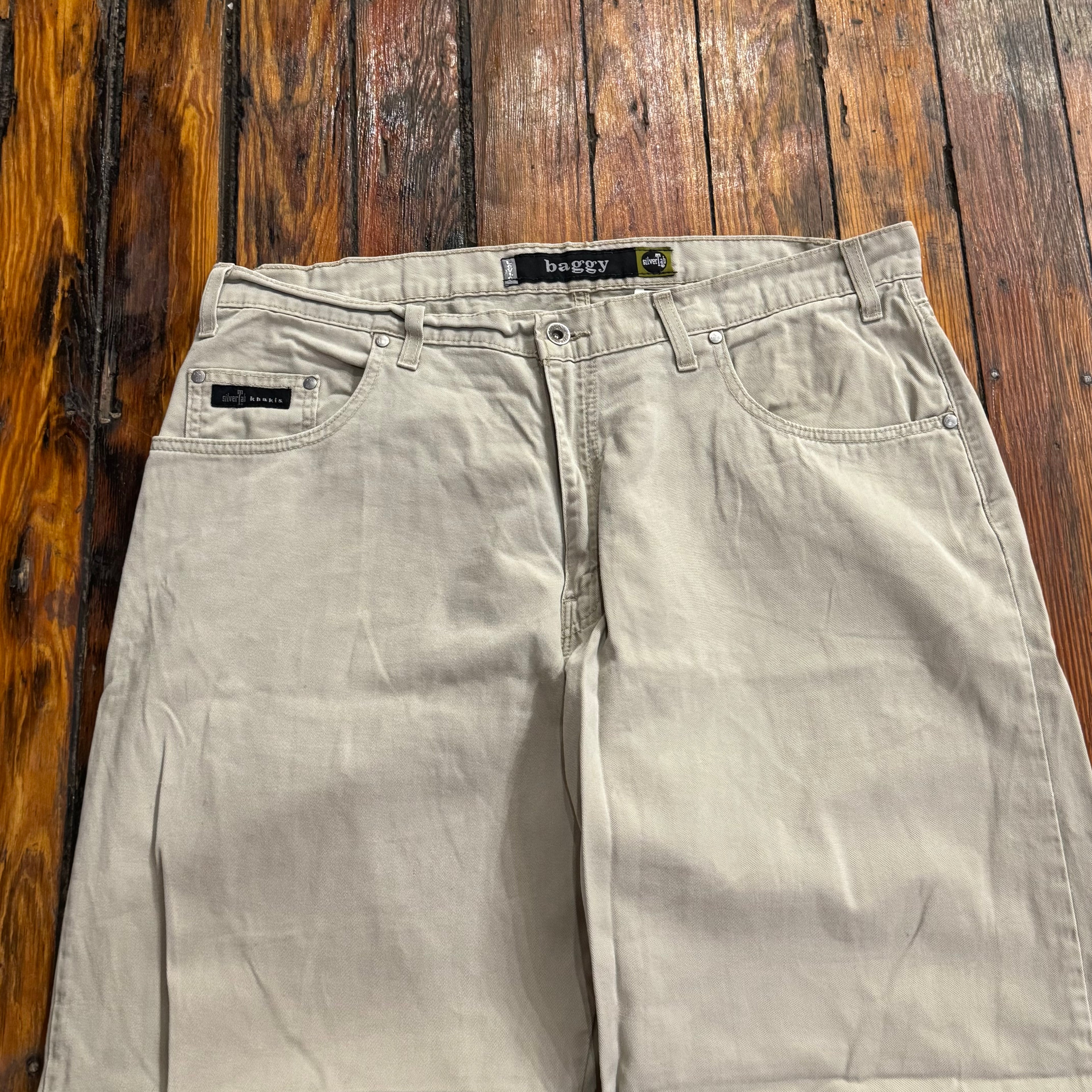 Vintage Silvertab Levi’s Baggy Khaki Pants Sz 38x34