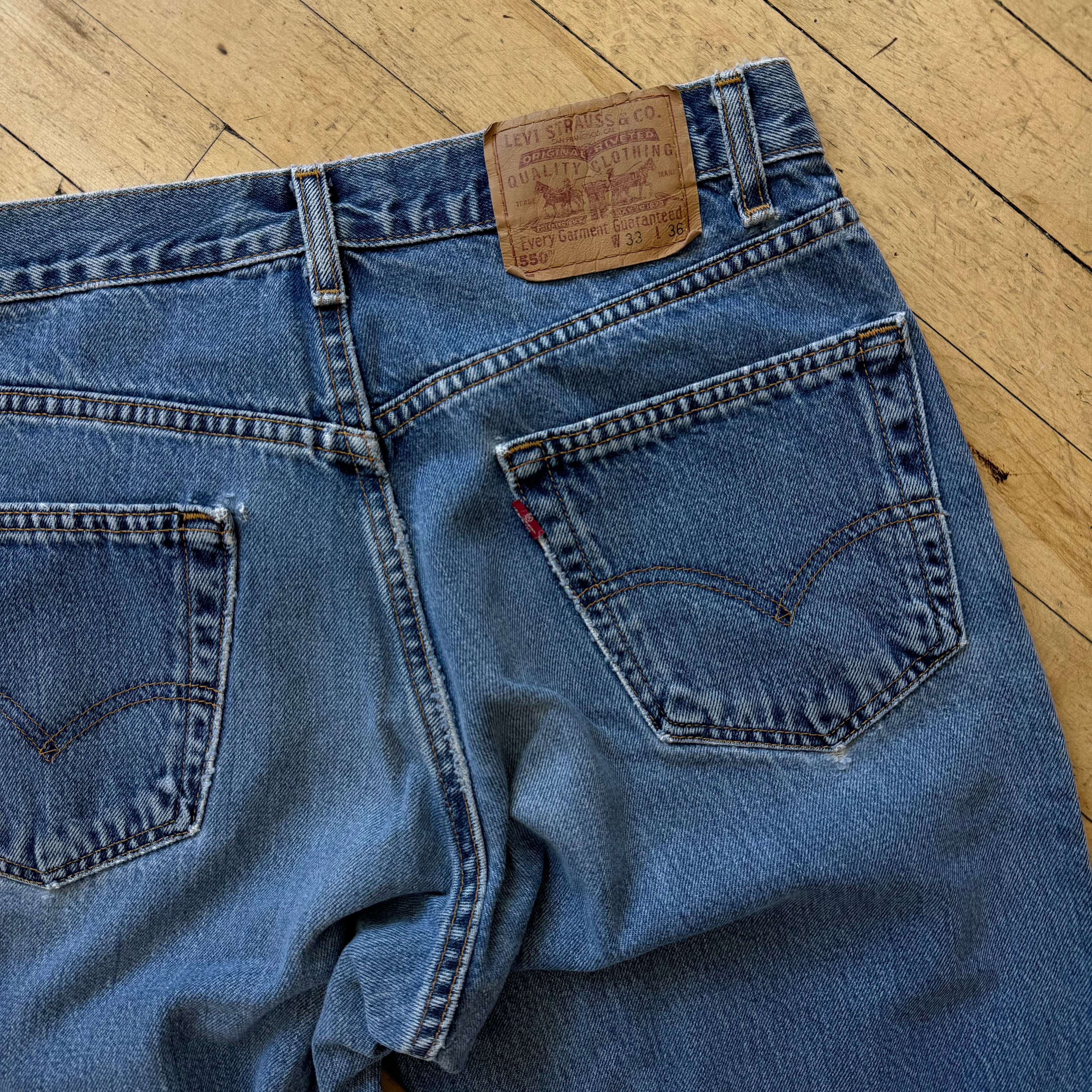 Vintage Levi 550 Denim Jeans Sz 33x36
