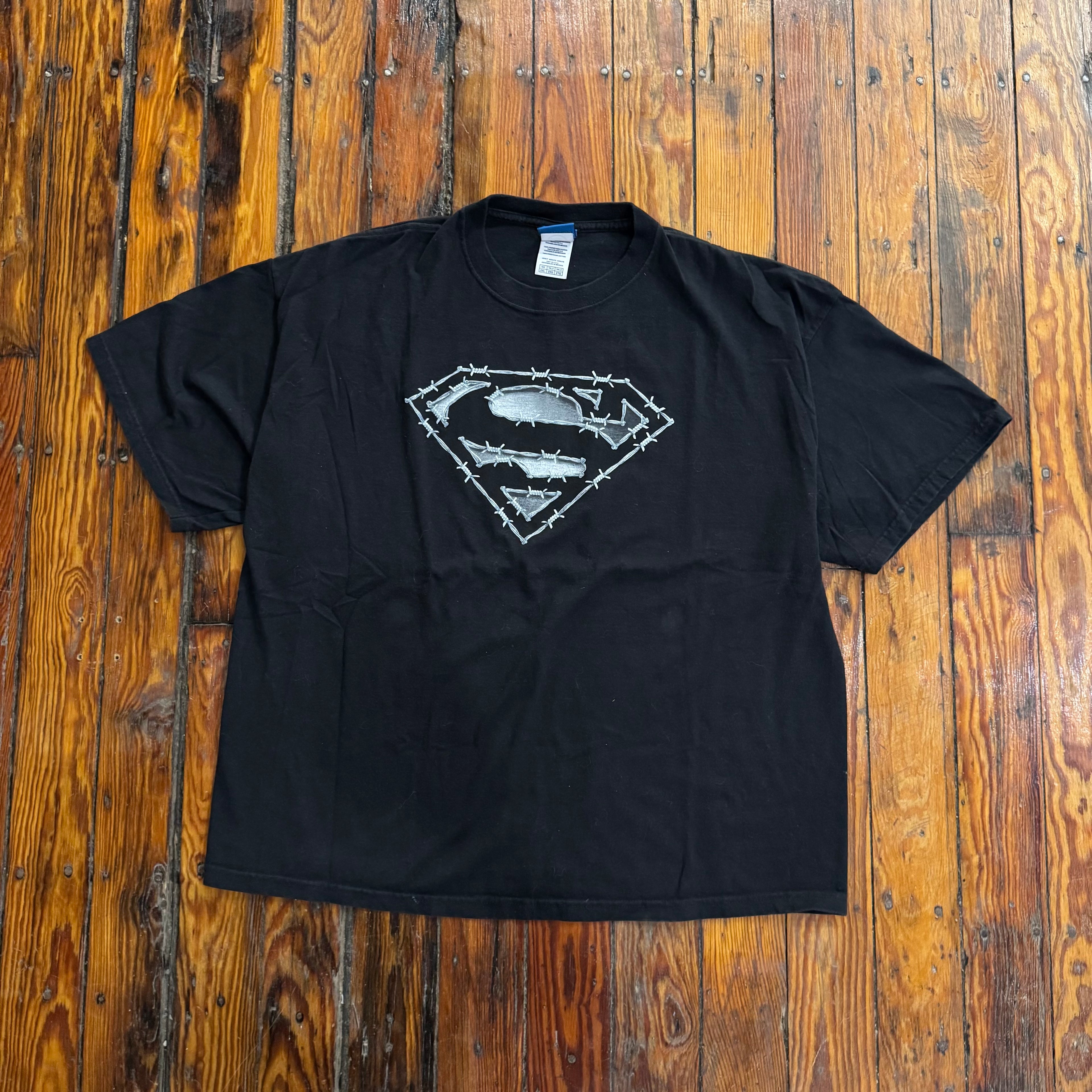 Y2K Superman Barbwire Fence T-shirt Sz XL