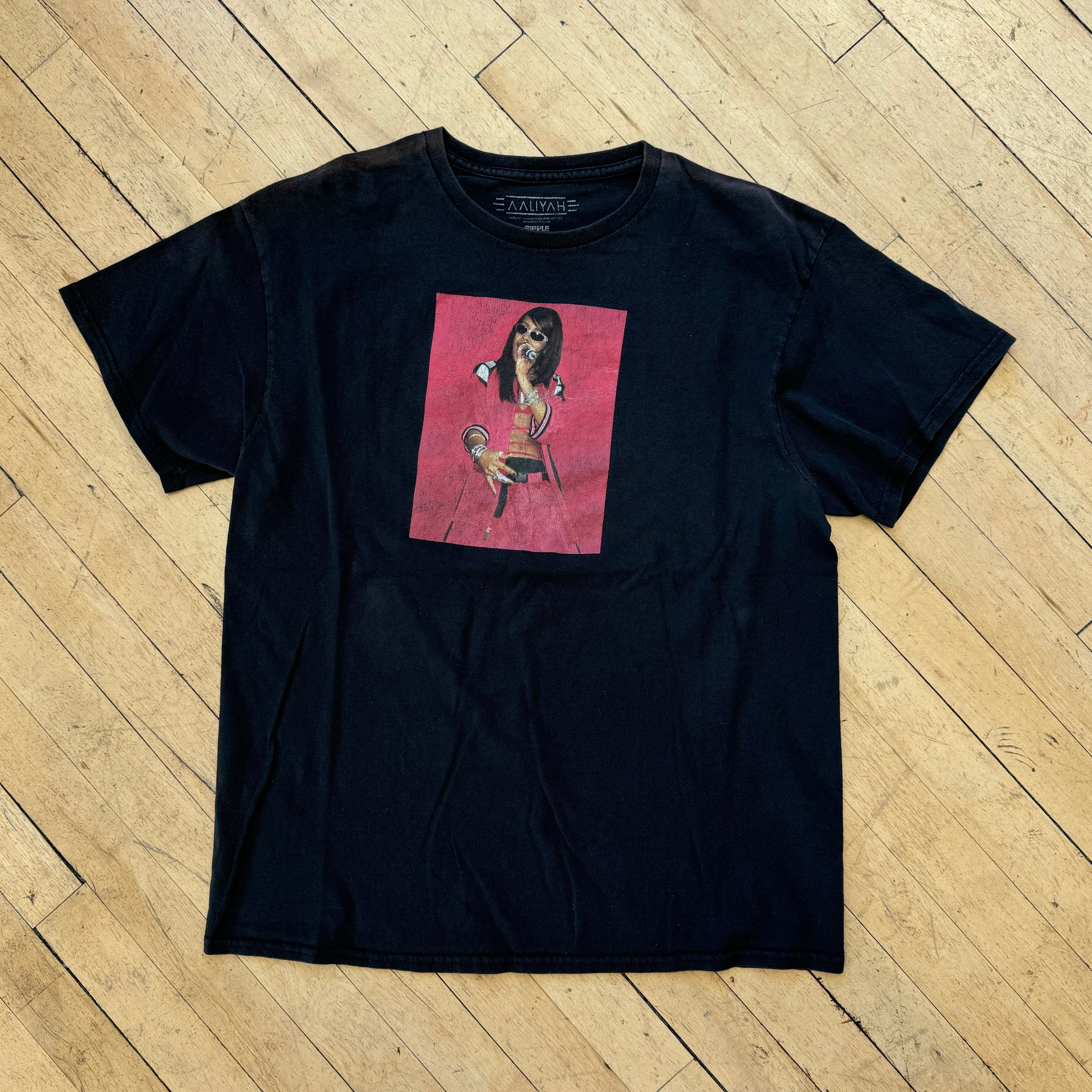 Faded Aaliyah Graphic T-shirt Sz L