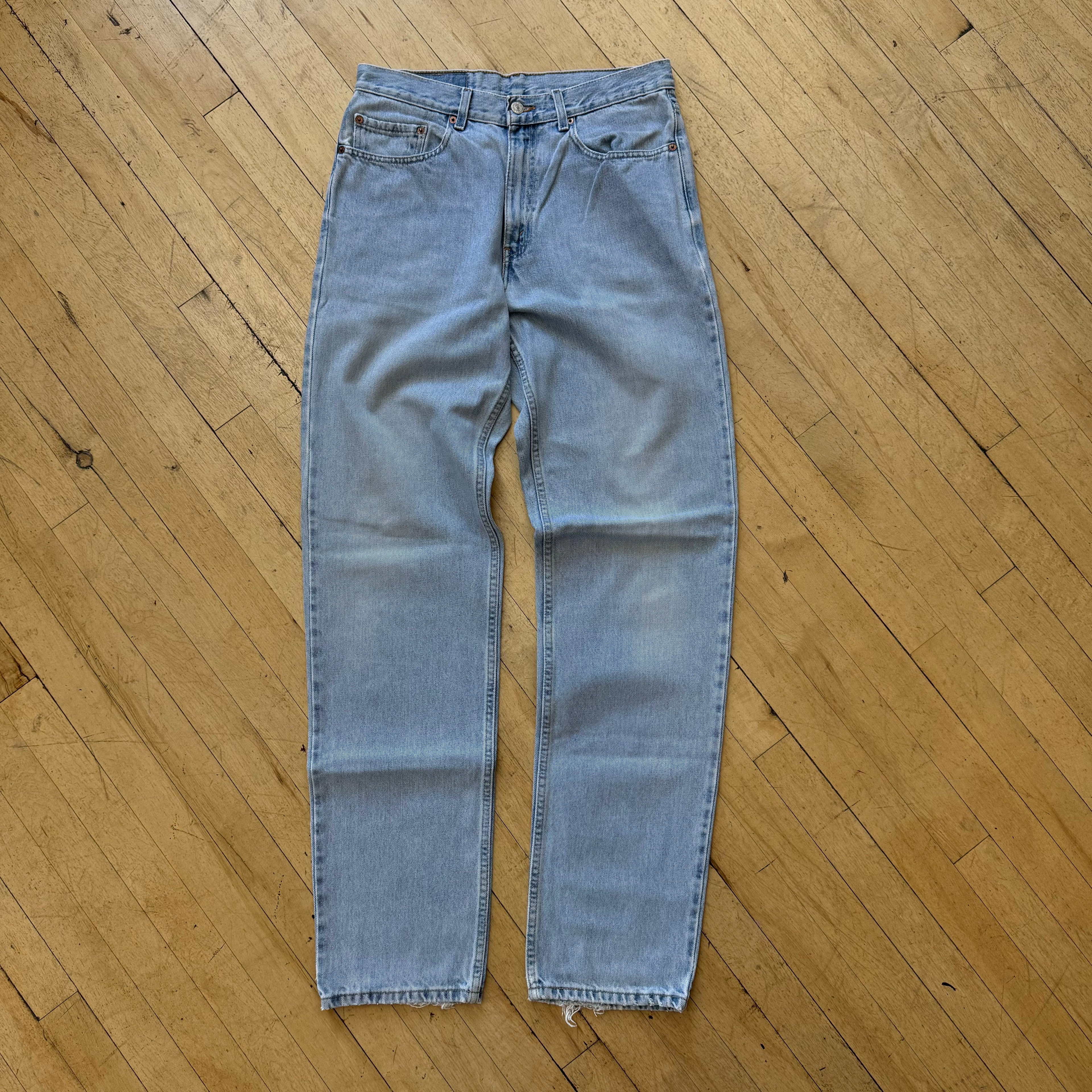 Vintage Levi 550 Light Wash Denim Jeans Sz 33x36