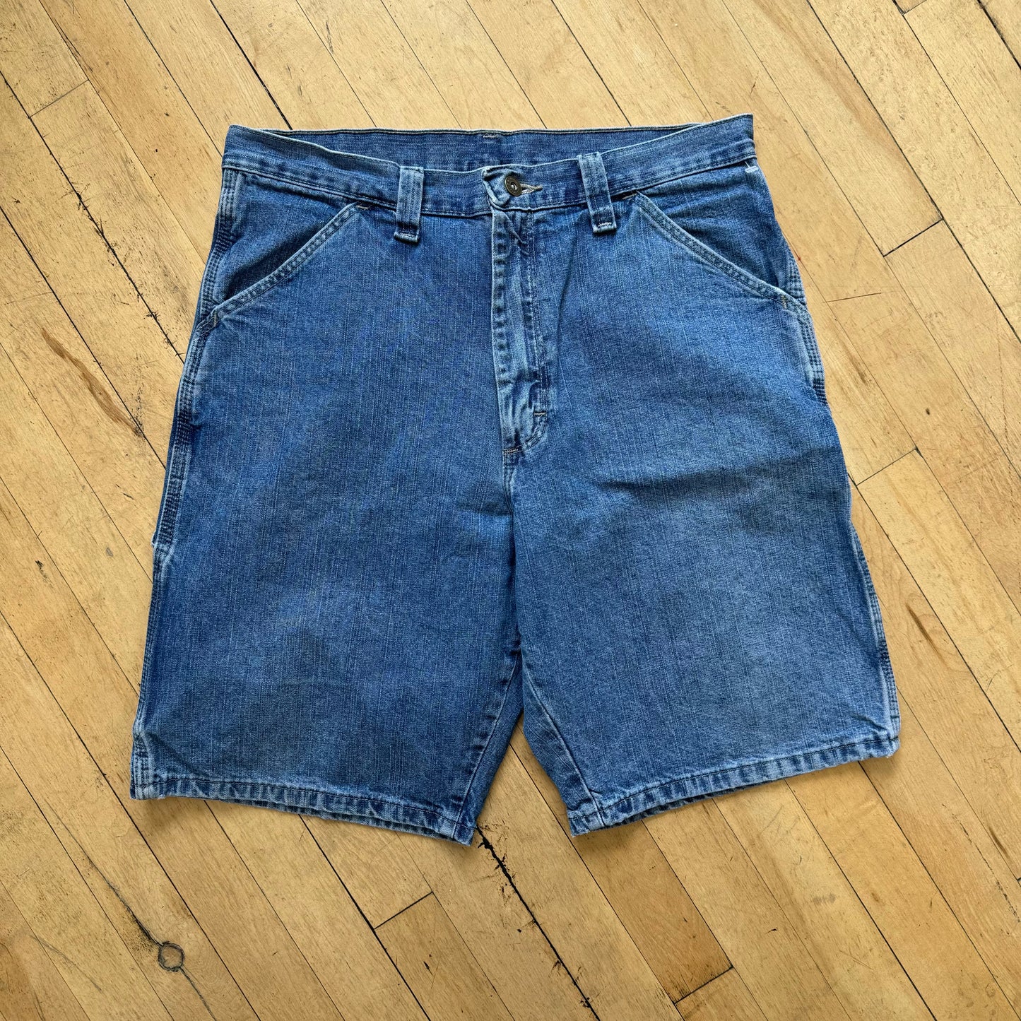 Vintage Wrangler Cargo Denim Jean Shorts Sz 32