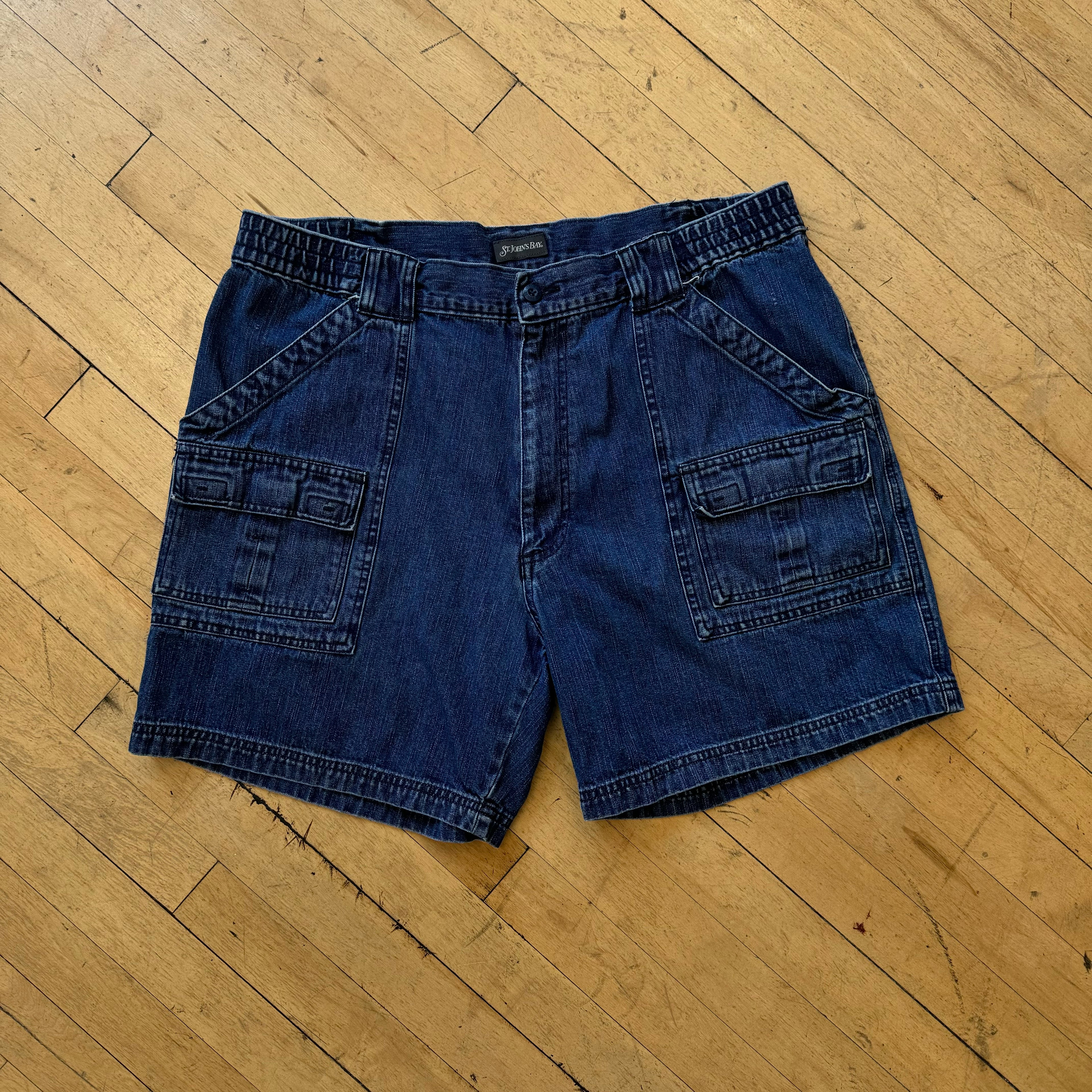 Vintage St. John’s Bay Denim Jean Shorts Sz 38