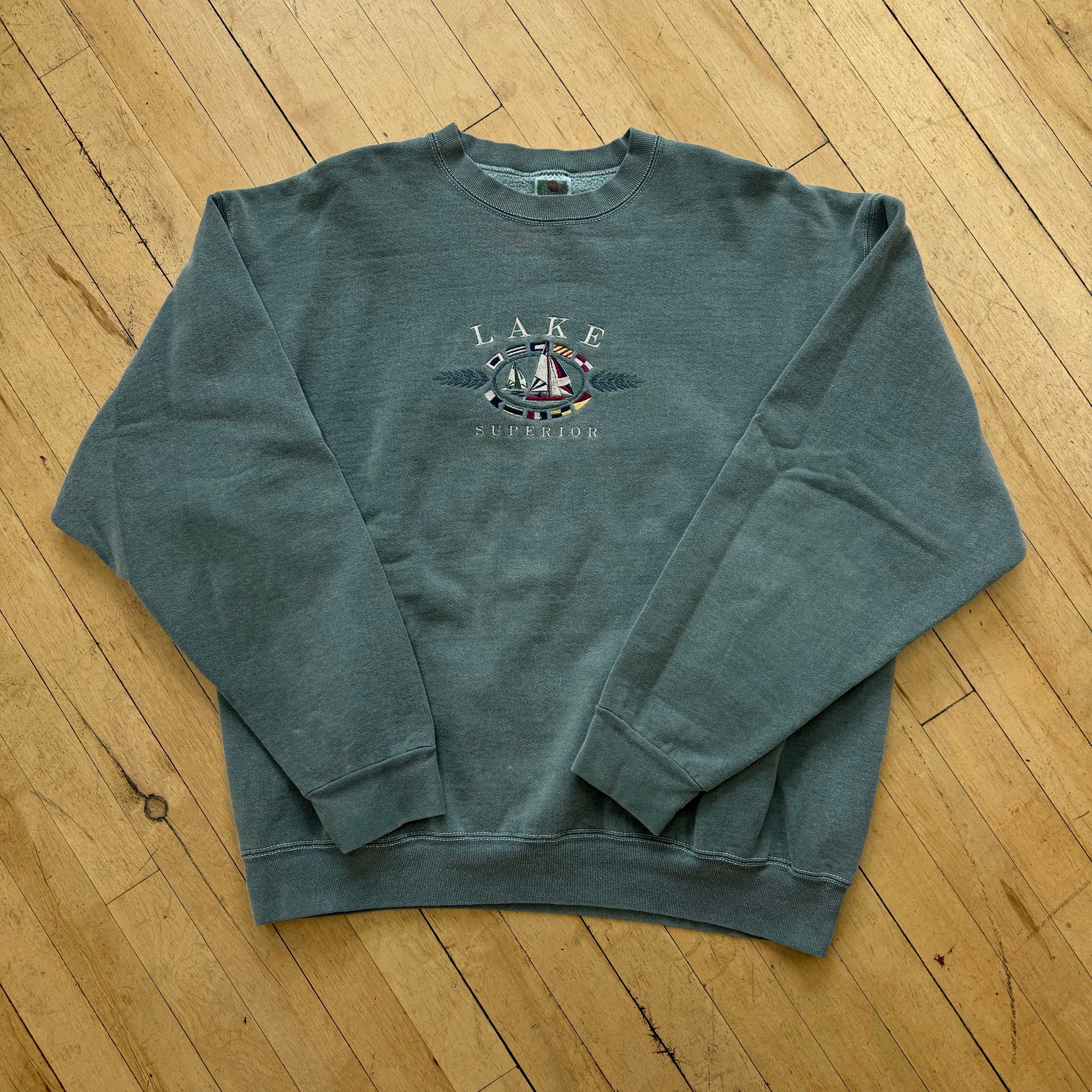 Vintage Lake Superior Embroidered CrewNeck Sz XL
