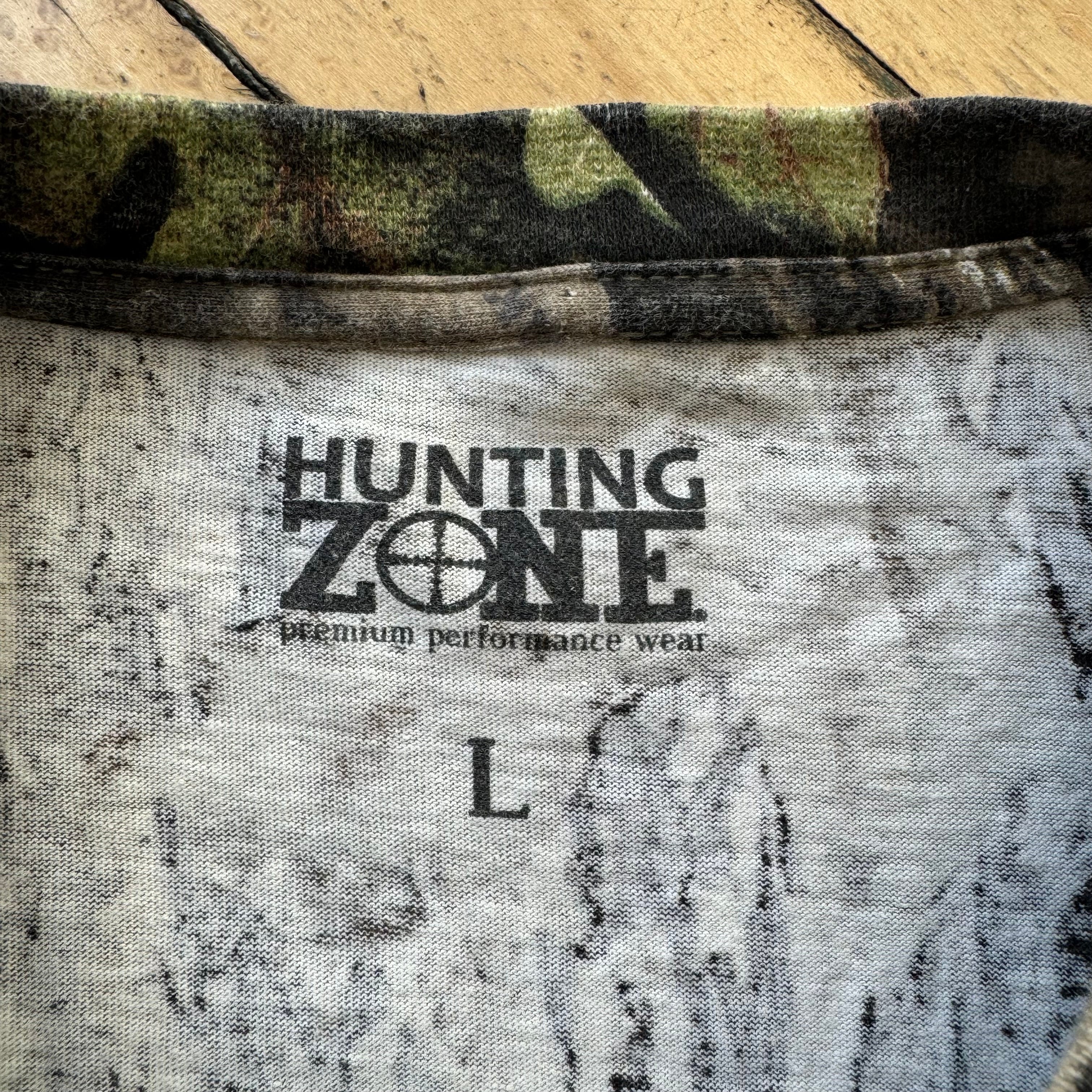 Vntg Camo Long Sleeve Hunting Zone T-shirt Sz L