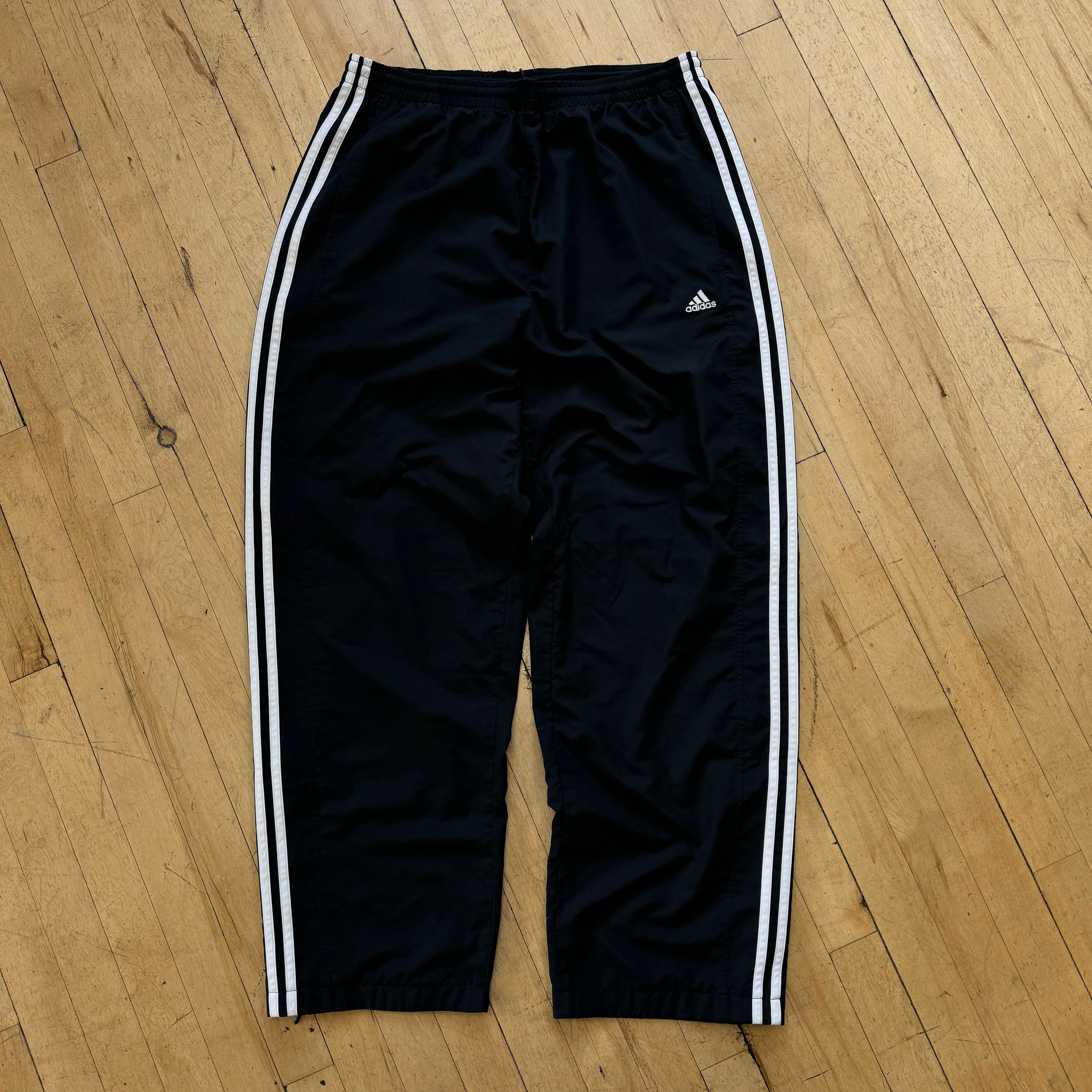 Vintage BLK Adidas Trackpants Sz L