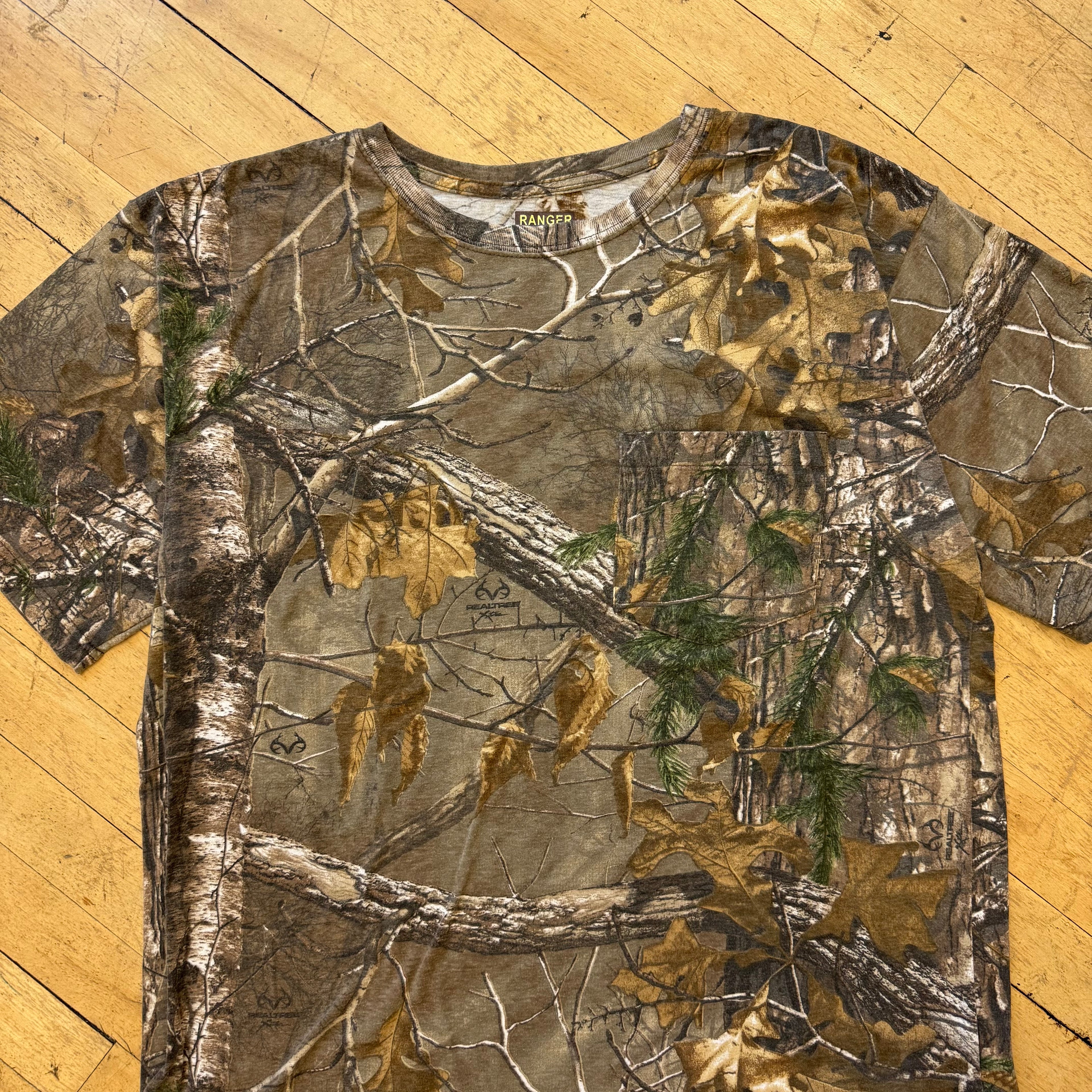 Y2K Ranger Camo Pocket T-shirt Sz L