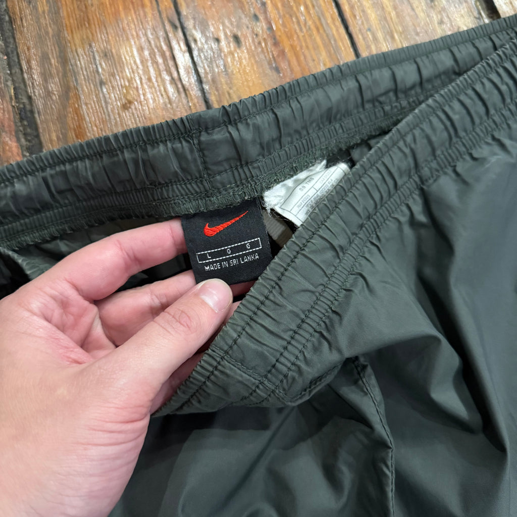 Vintage Olive Nike TrackPants Sz L