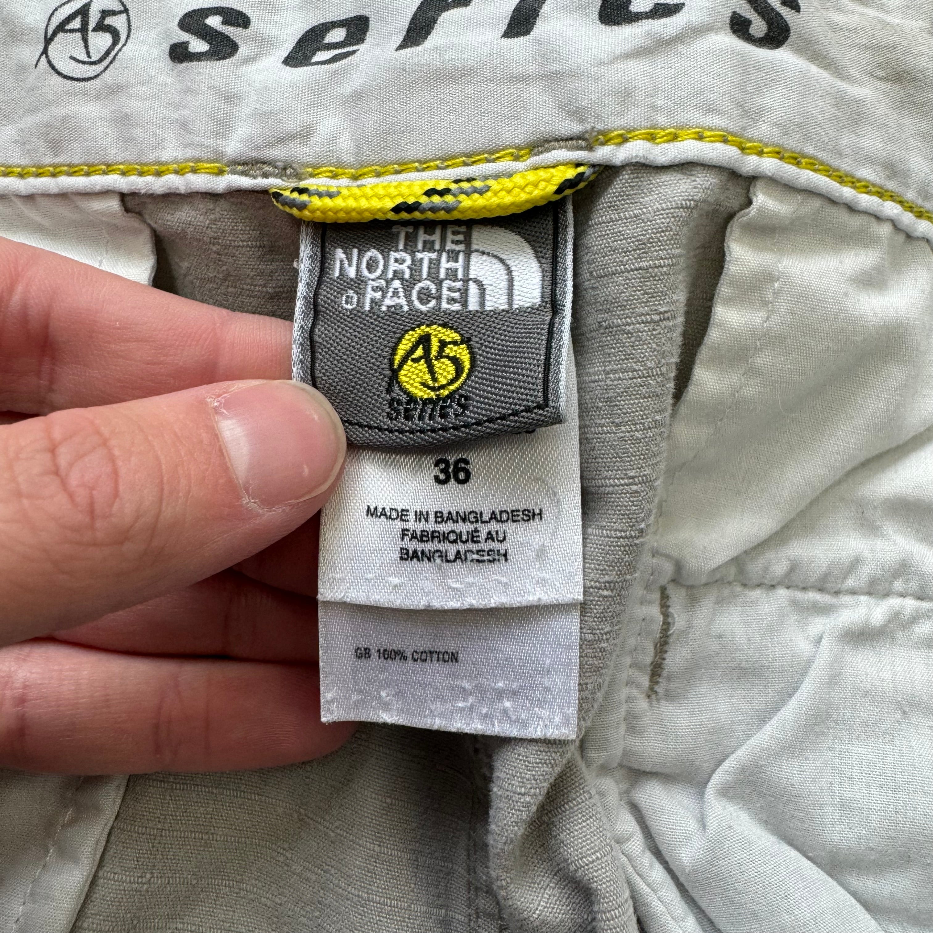 Vintage North Face Cargo Khaki Pants Sz 36