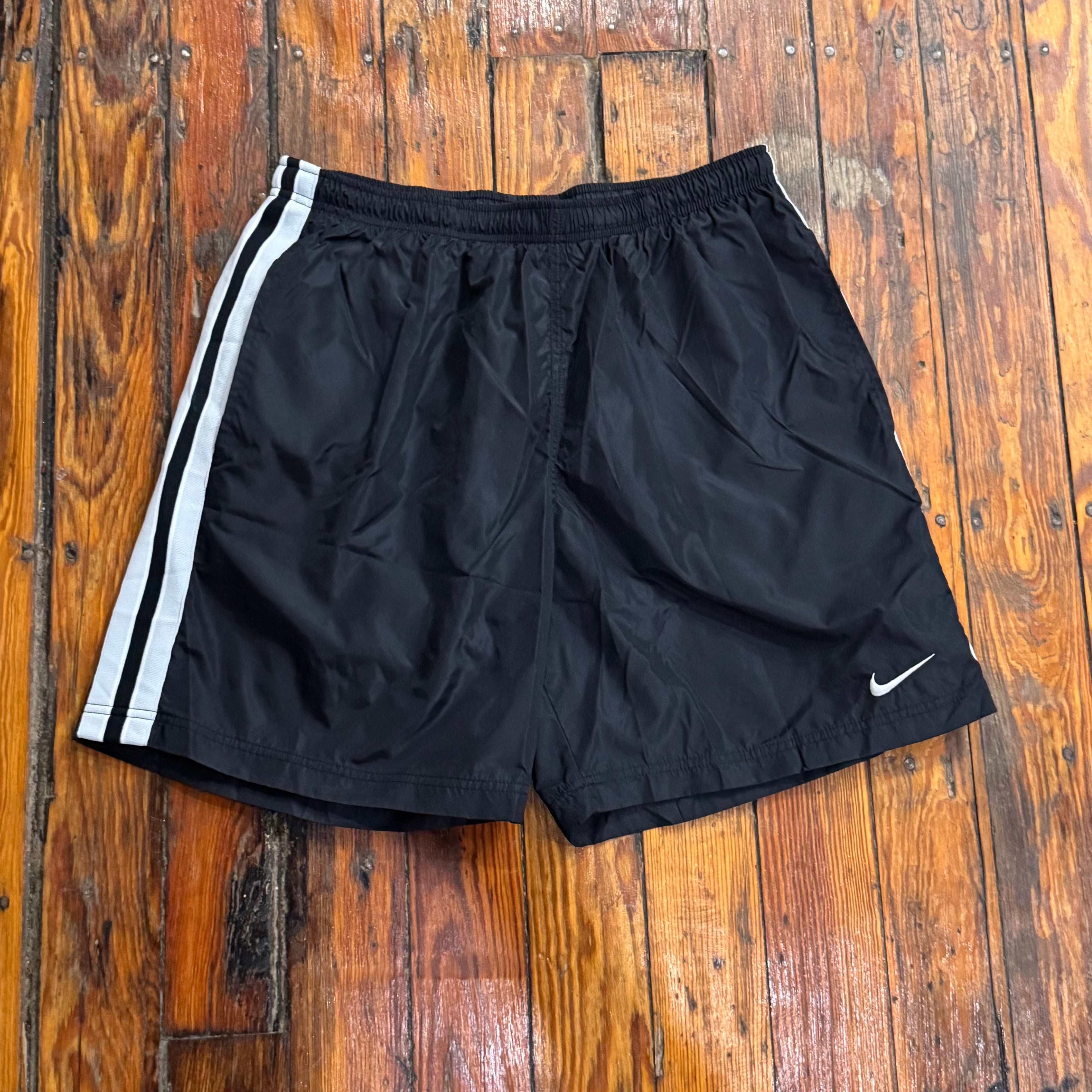 Vintage Nike TrackShorts Sz L