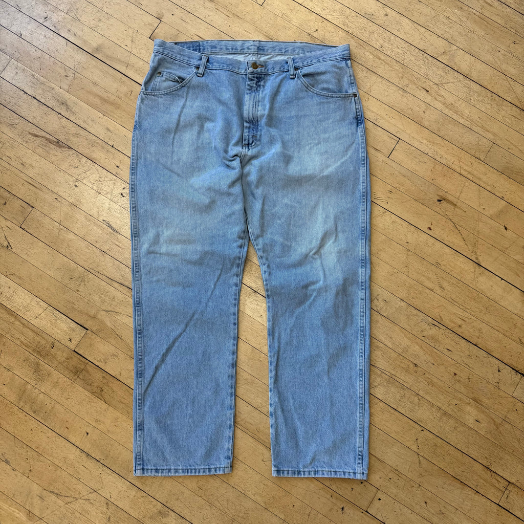 Vintage Light Wash Wrangler Denim Jeans Sz 40x30