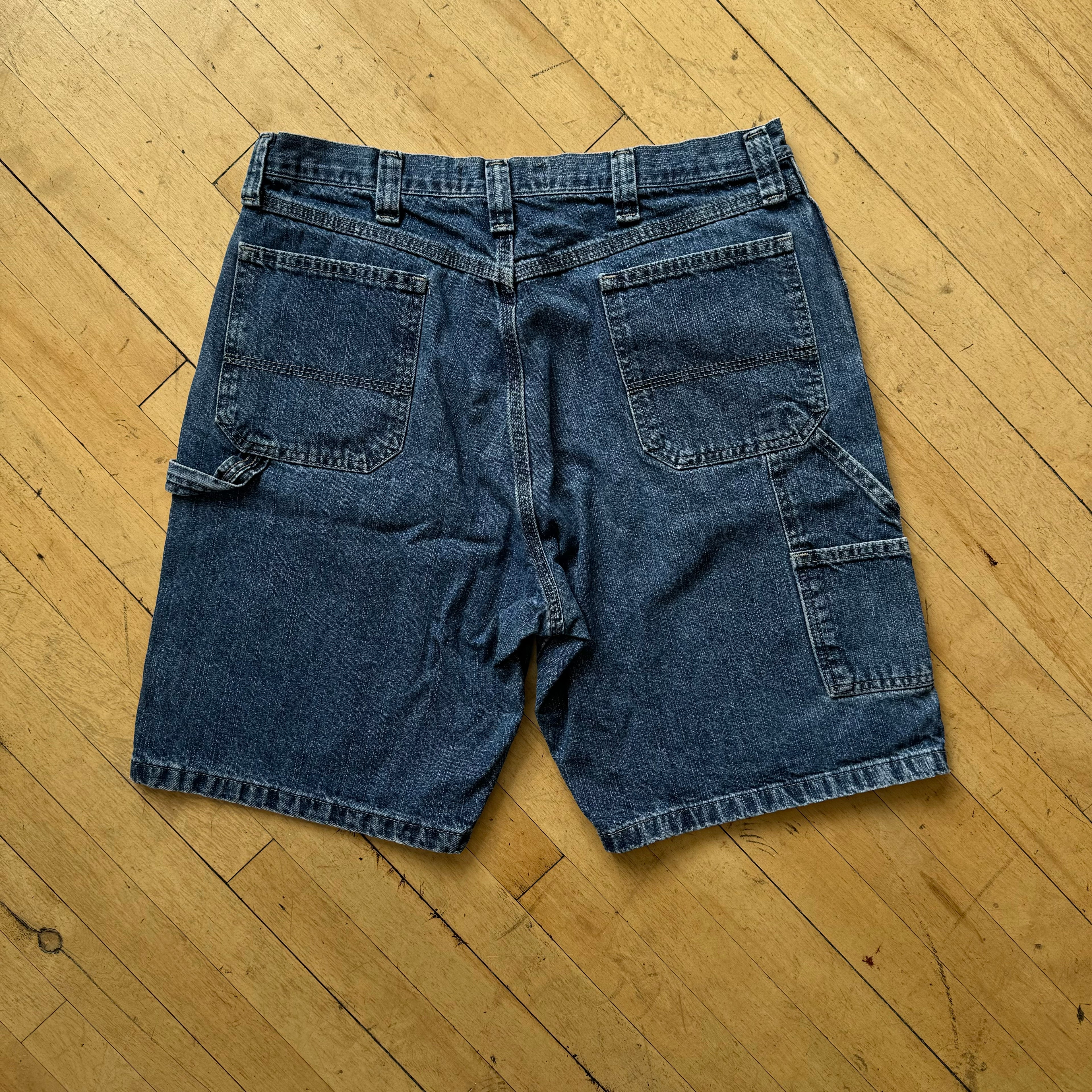 Vintage Wrangler Dark Wash Denim Jean Shorts Sz 38