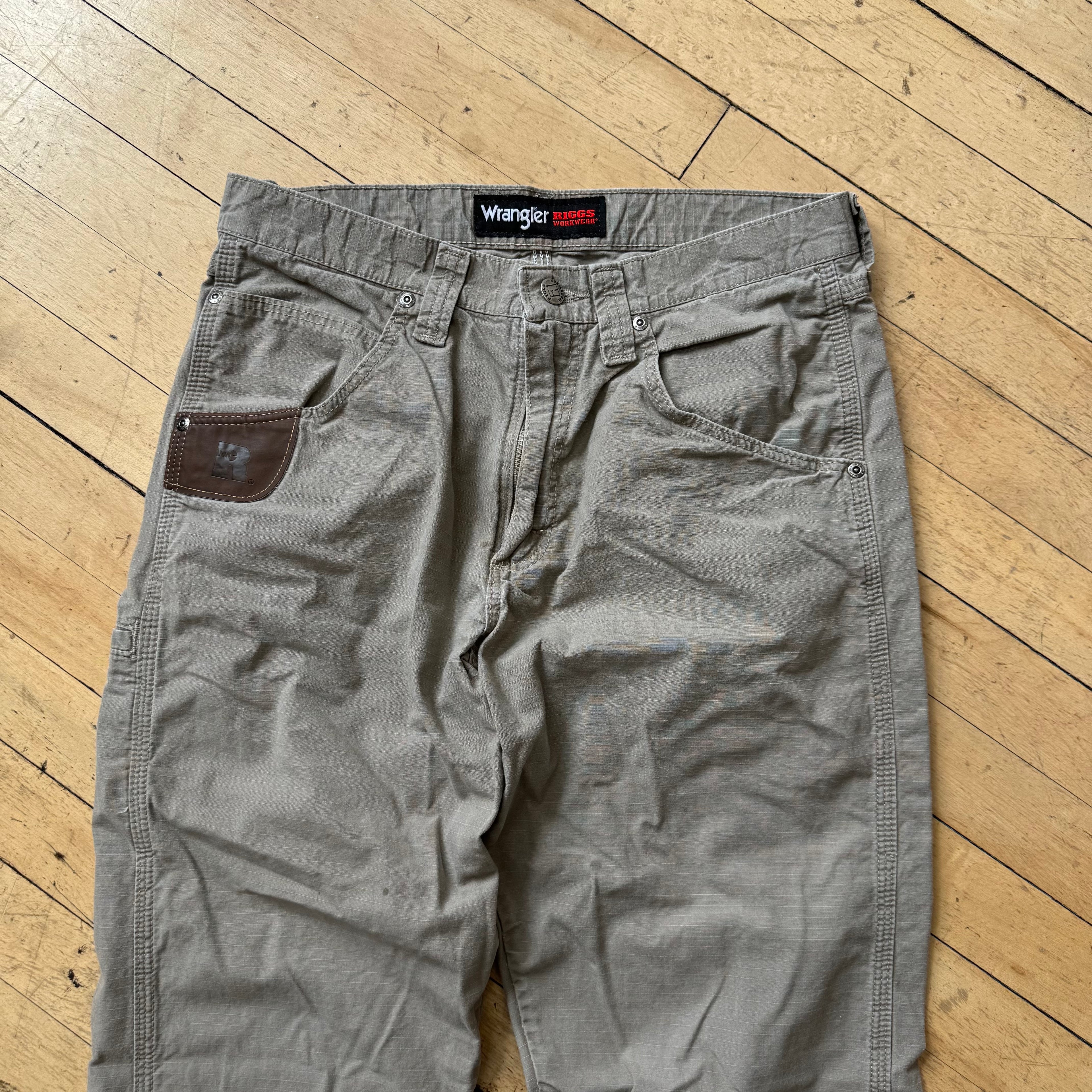 Wrangler Riggs Khaki Workwear Pants Sz 30x32