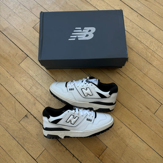 New Balance 550 Black / White Sz 8 (DS)