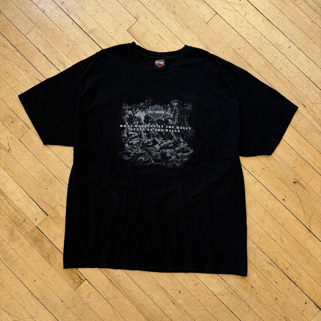 Y2K What Happens are the Rally Stays Harley Davidson T-shirt Sz XXXL