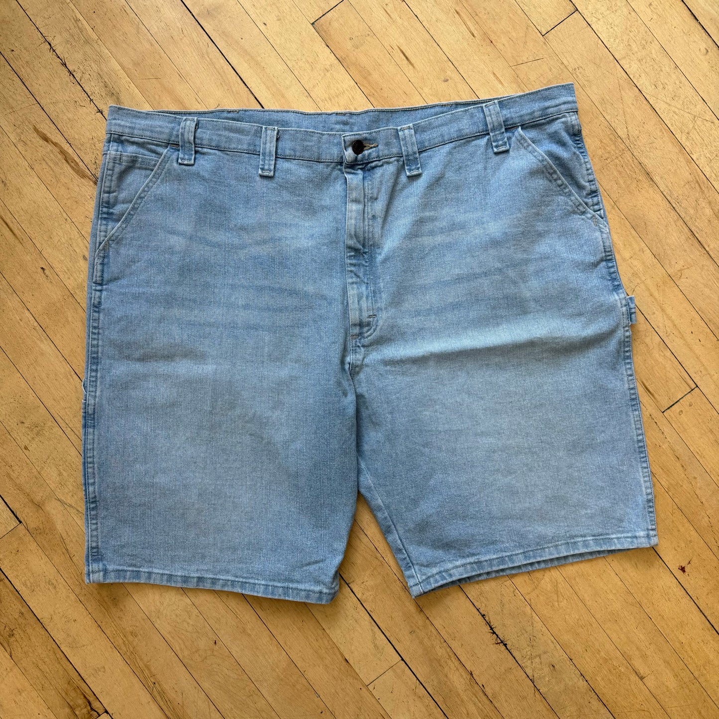 Vintage Light Wash Wrangler Cargo Denim Shorts Sz 48