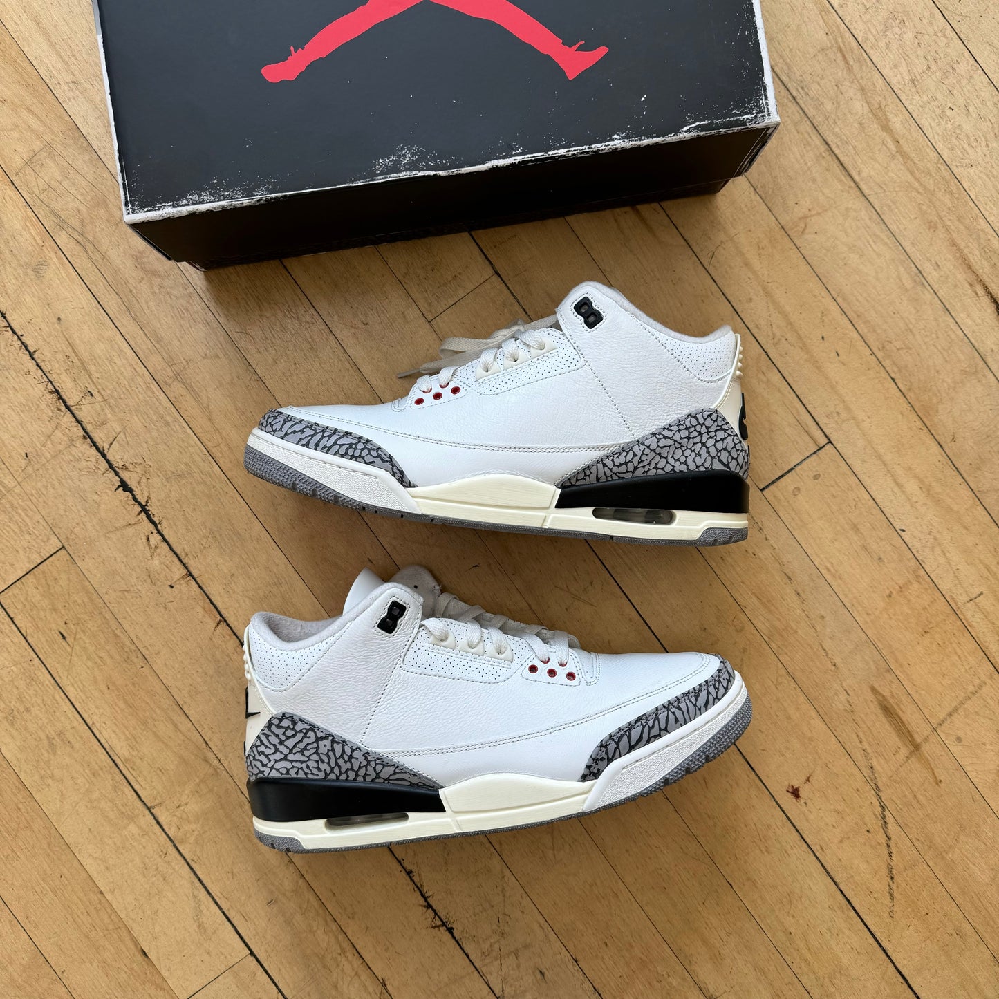 Jordan 3 Retro Reimiagne Sz 12