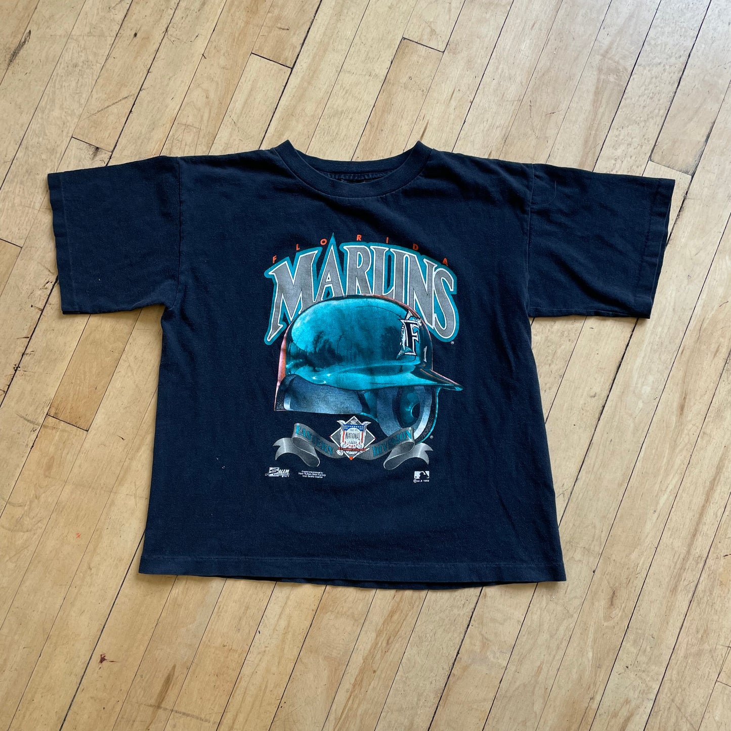 1992 Marlins Helmet Graphic T-shirt Sz YTH L